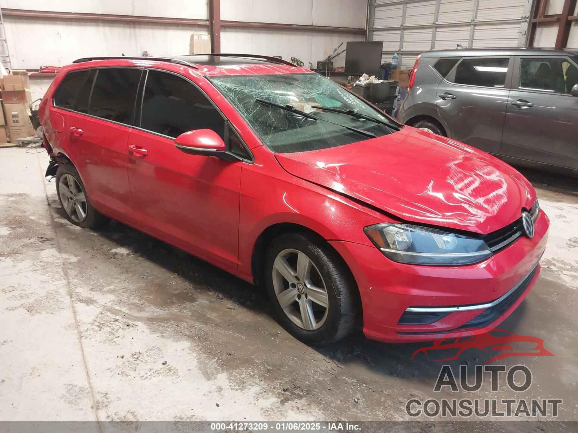 VOLKSWAGEN GOLF SPORTWAGEN 2018 - 3VWD17AU4JM754653