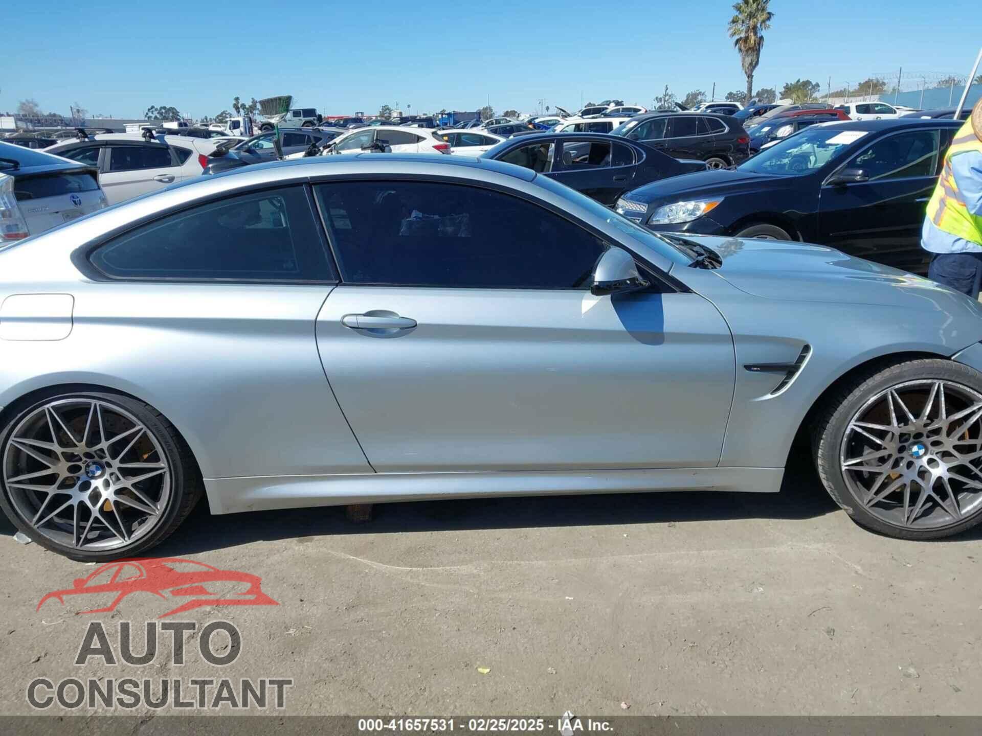 BMW M4 2018 - WBS4Y9C5XJAC87537