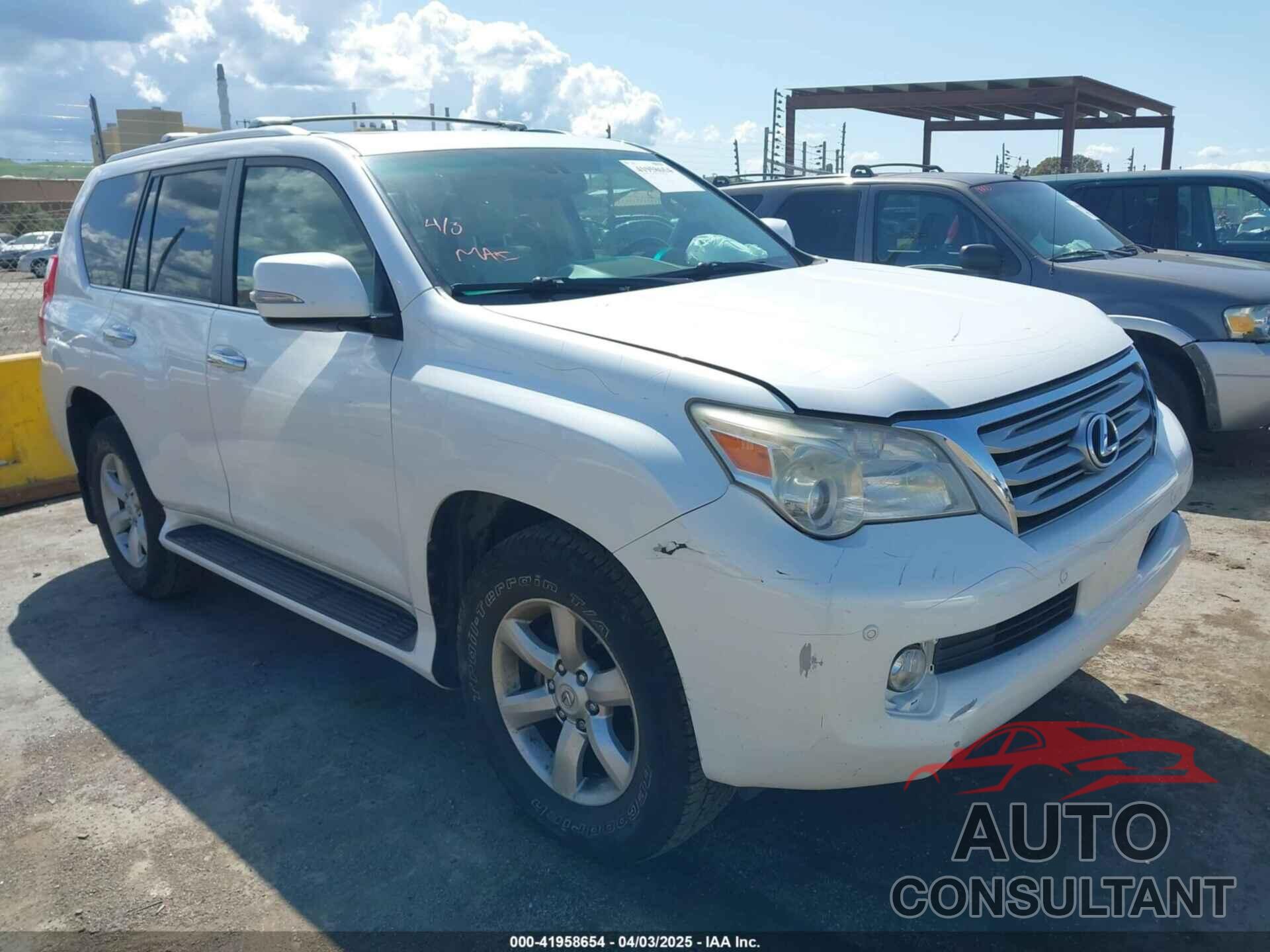 LEXUS GX 460 2011 - JTJBM7FX3B5024239