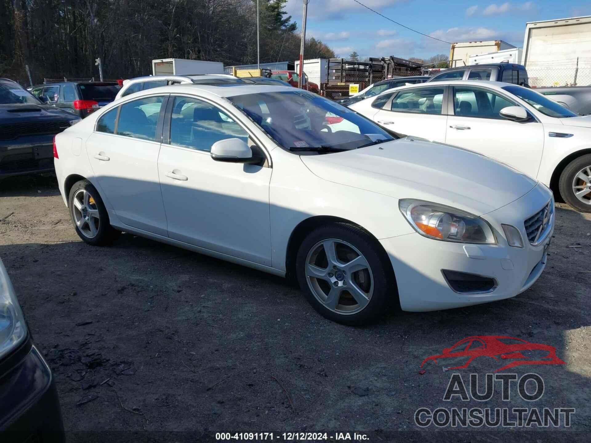 VOLVO S60 2013 - YV1612FH5D2178006