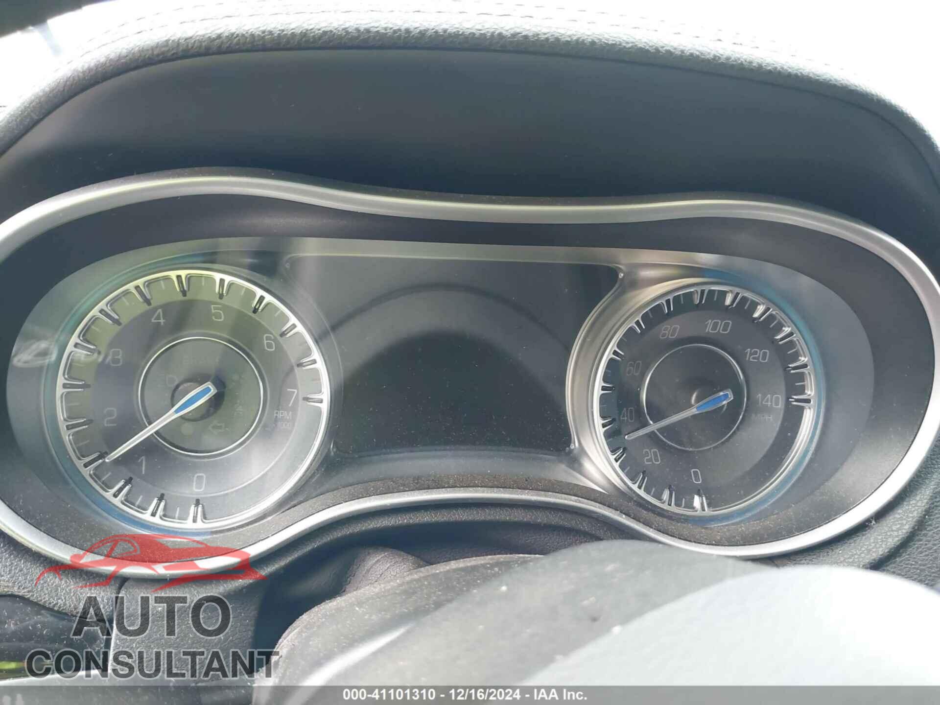 CHRYSLER 300 2023 - 2C3CCAAG6PH556149