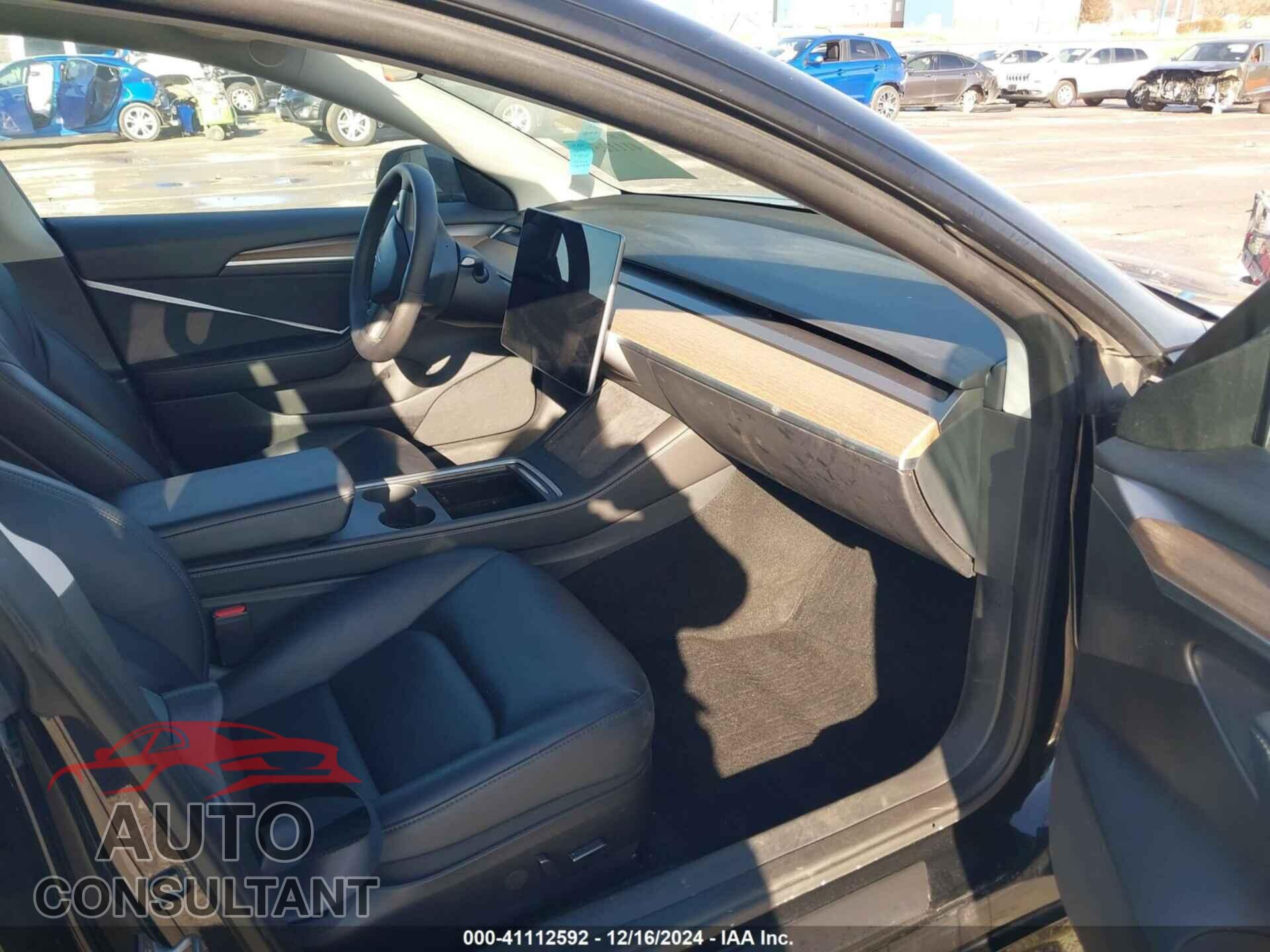 TESLA MODEL 3 2023 - 5YJ3E1EA8PF698276