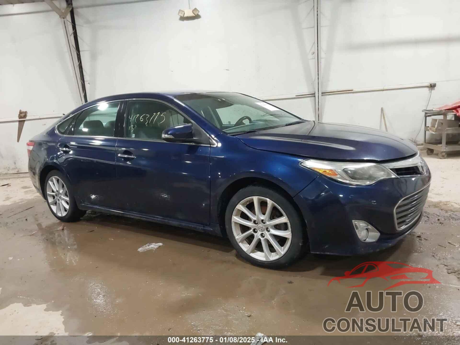 TOYOTA AVALON 2013 - 4T1BK1EB2DU053117