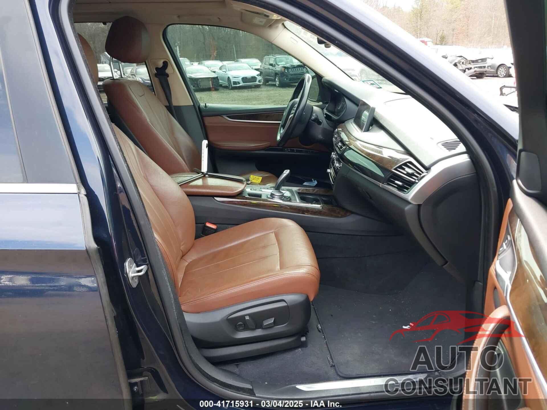 BMW X5 2015 - 5UXKR0C53F0P05596
