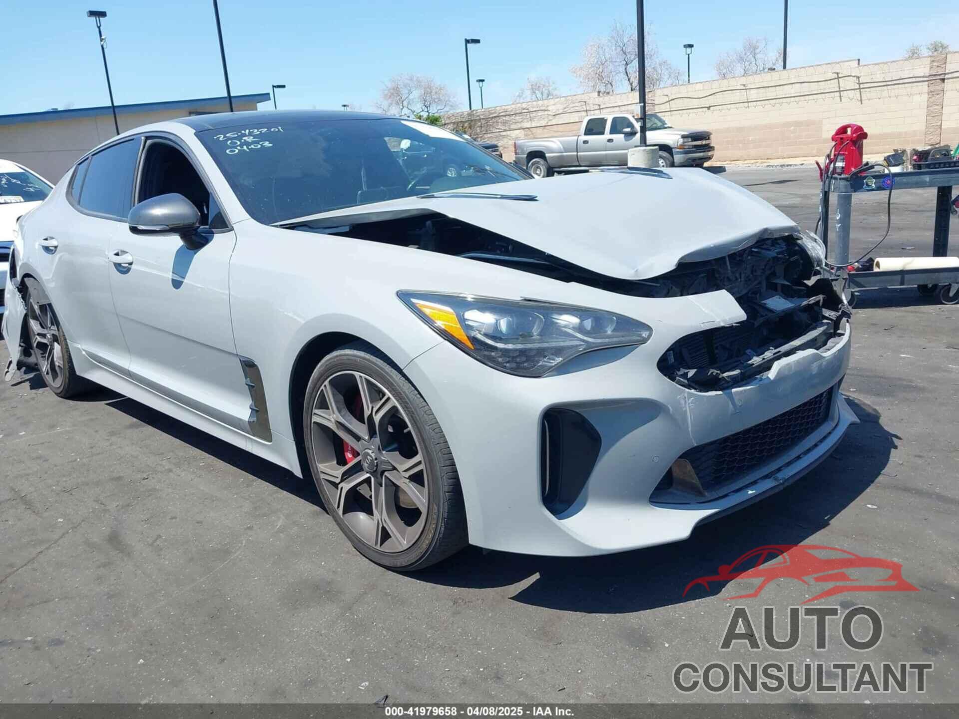 KIA STINGER 2018 - KNAE45LC7J6034168