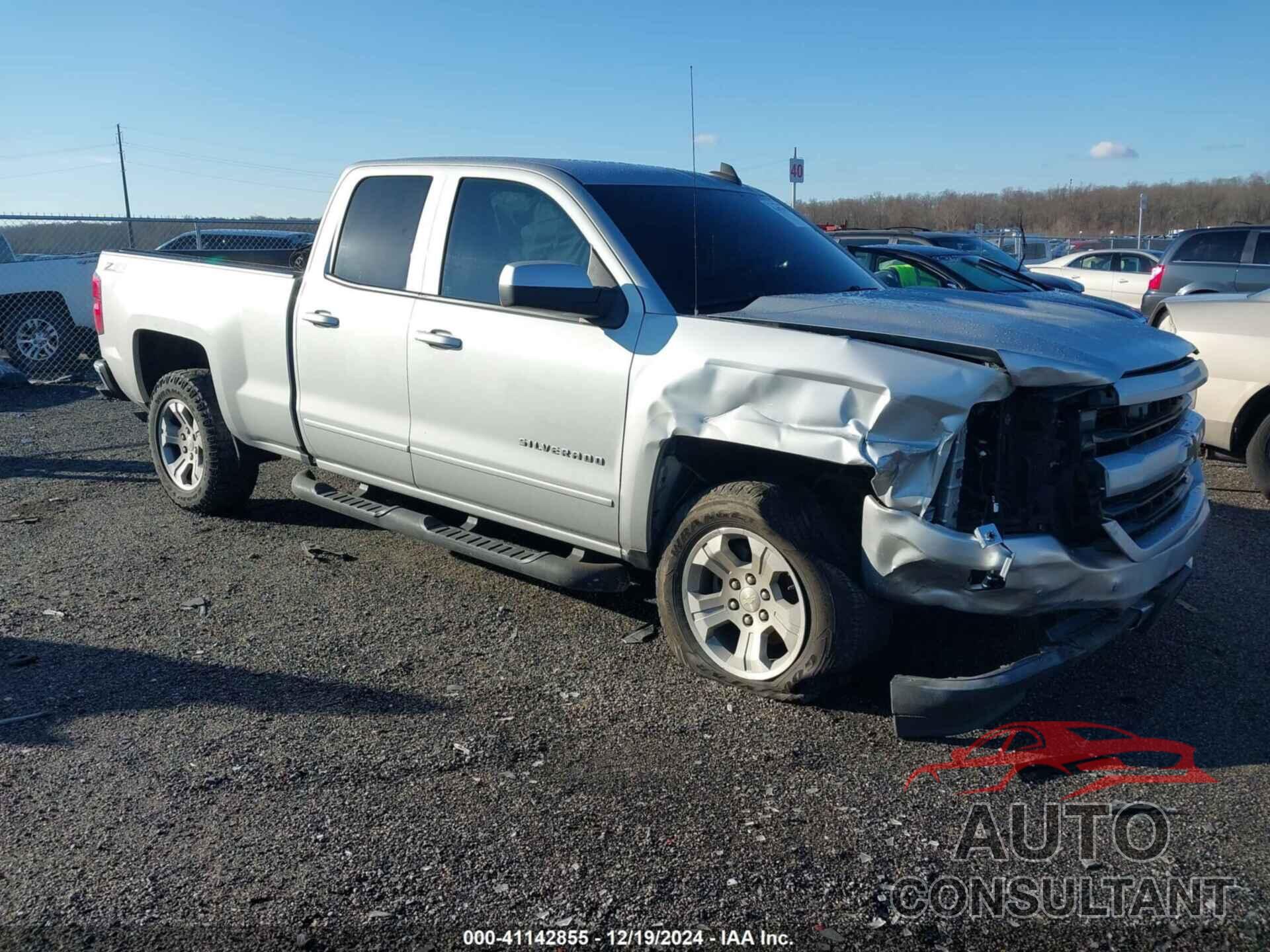 CHEVROLET SILVERADO 1500 2017 - 1GCVKREC6HZ174508