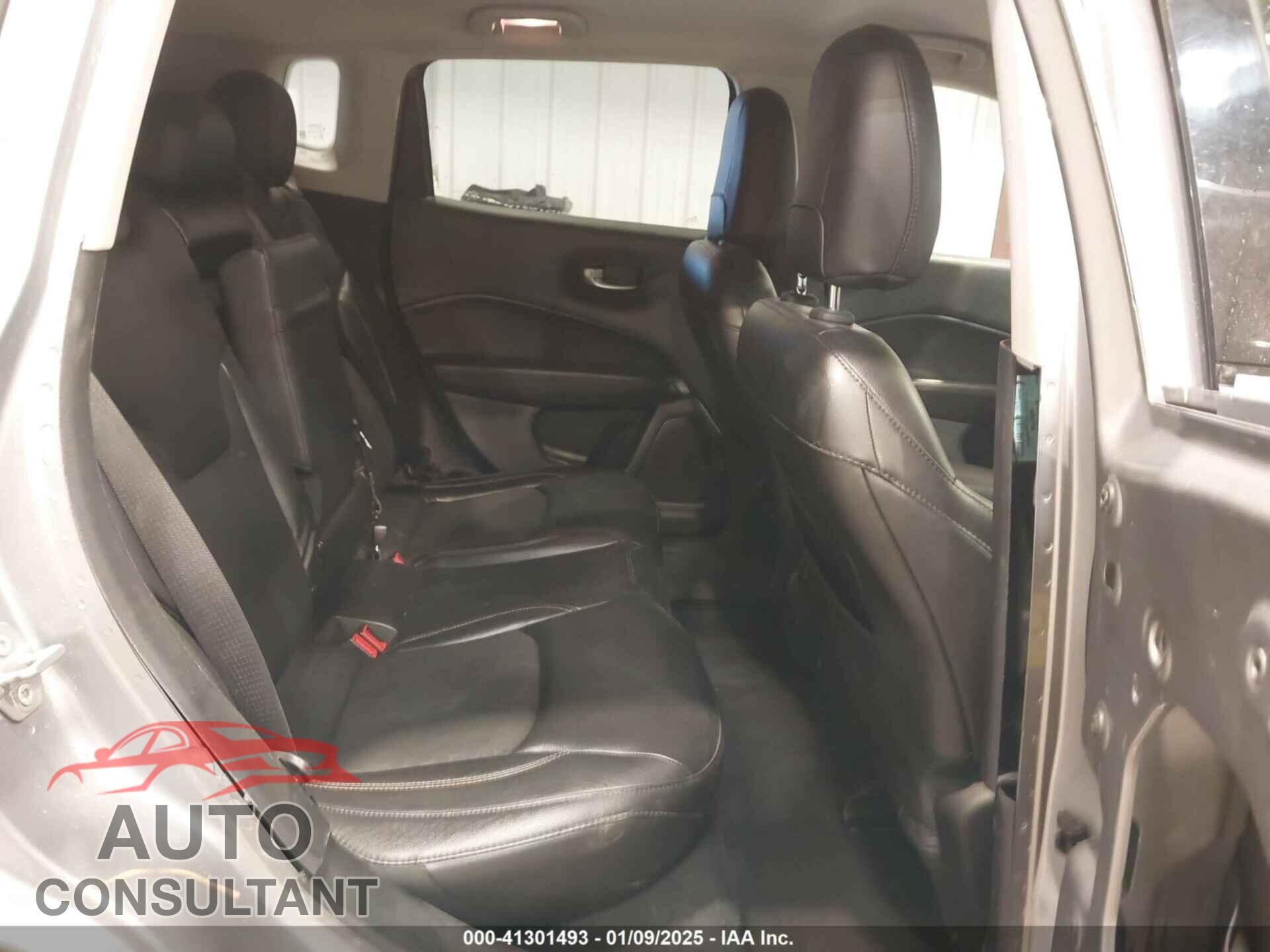 JEEP COMPASS 2018 - 3C4NJCBB3JT408614