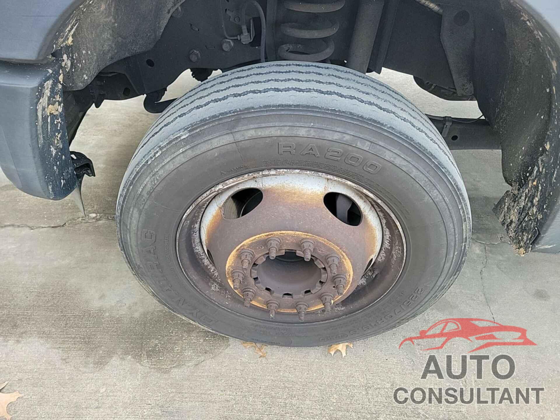 FORD F-450 CHASSIS 2013 - 1FDTF4GY7DEA41549