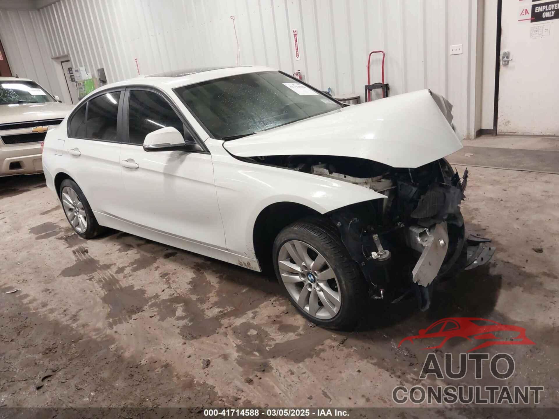 BMW 328I 2014 - WBA3B3G52ENR81756