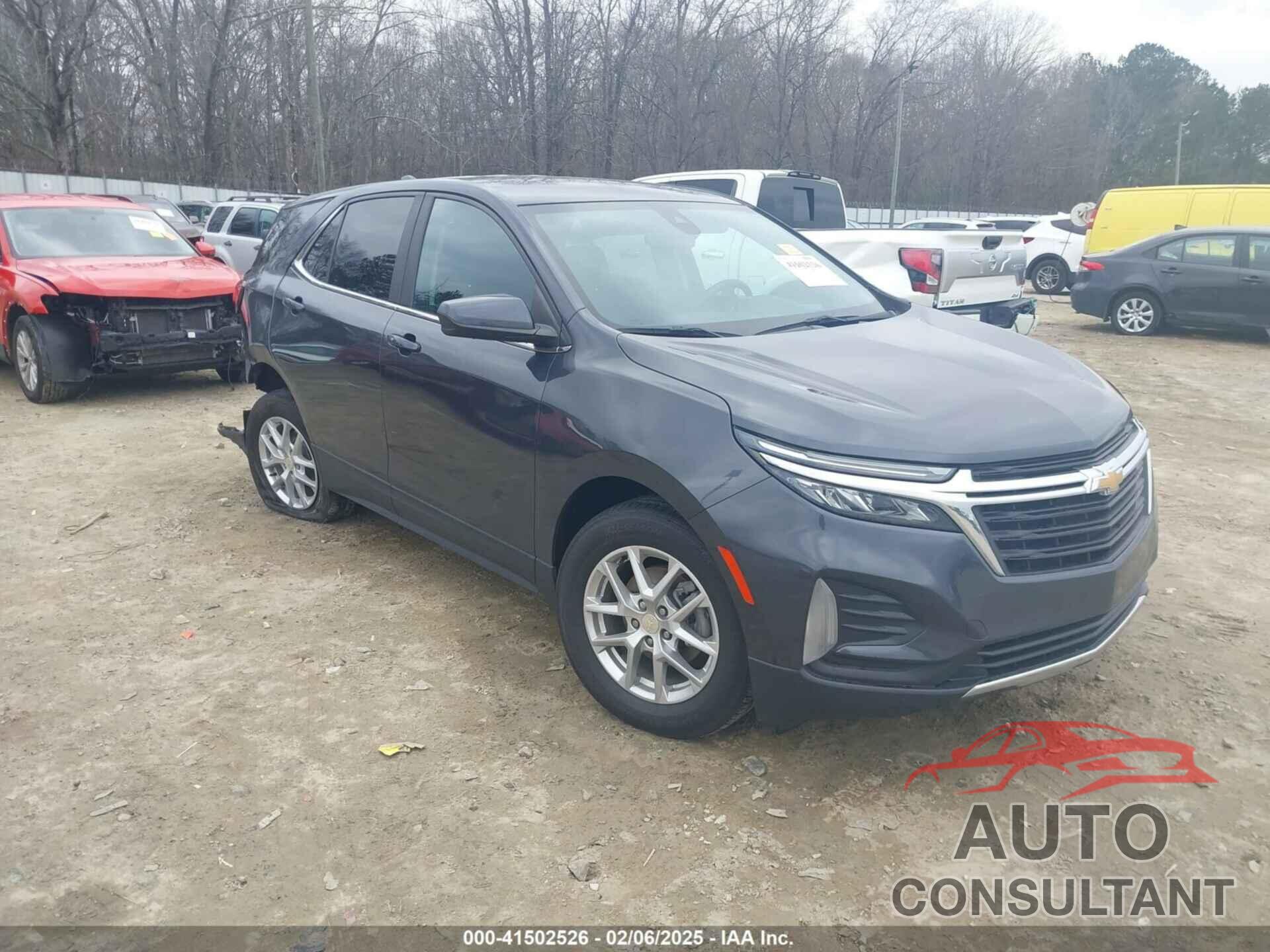 CHEVROLET EQUINOX 2022 - 3GNAXKEV2NS100236