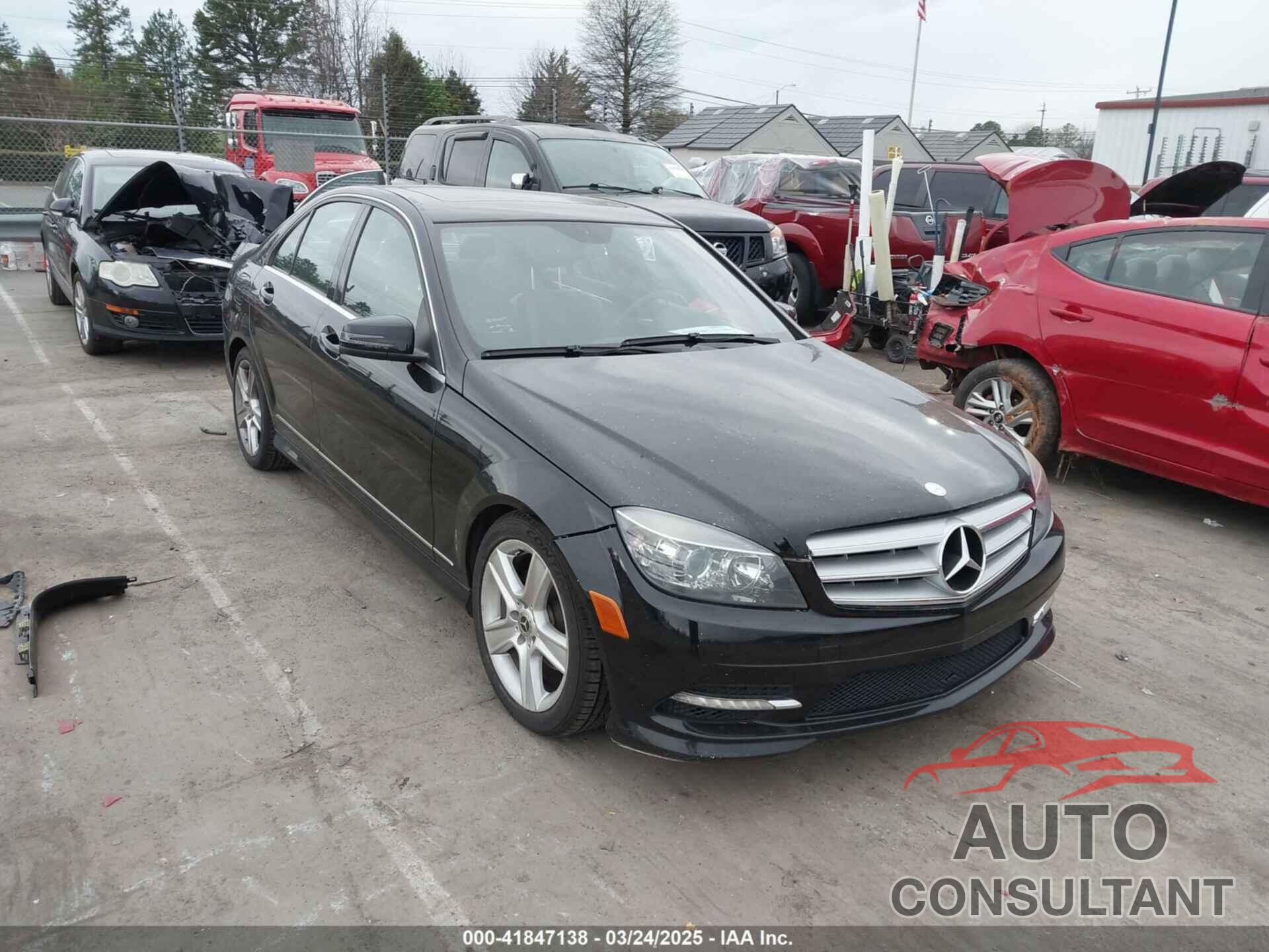 MERCEDES-BENZ C 300 2011 - WDDGF8BB9BR176804