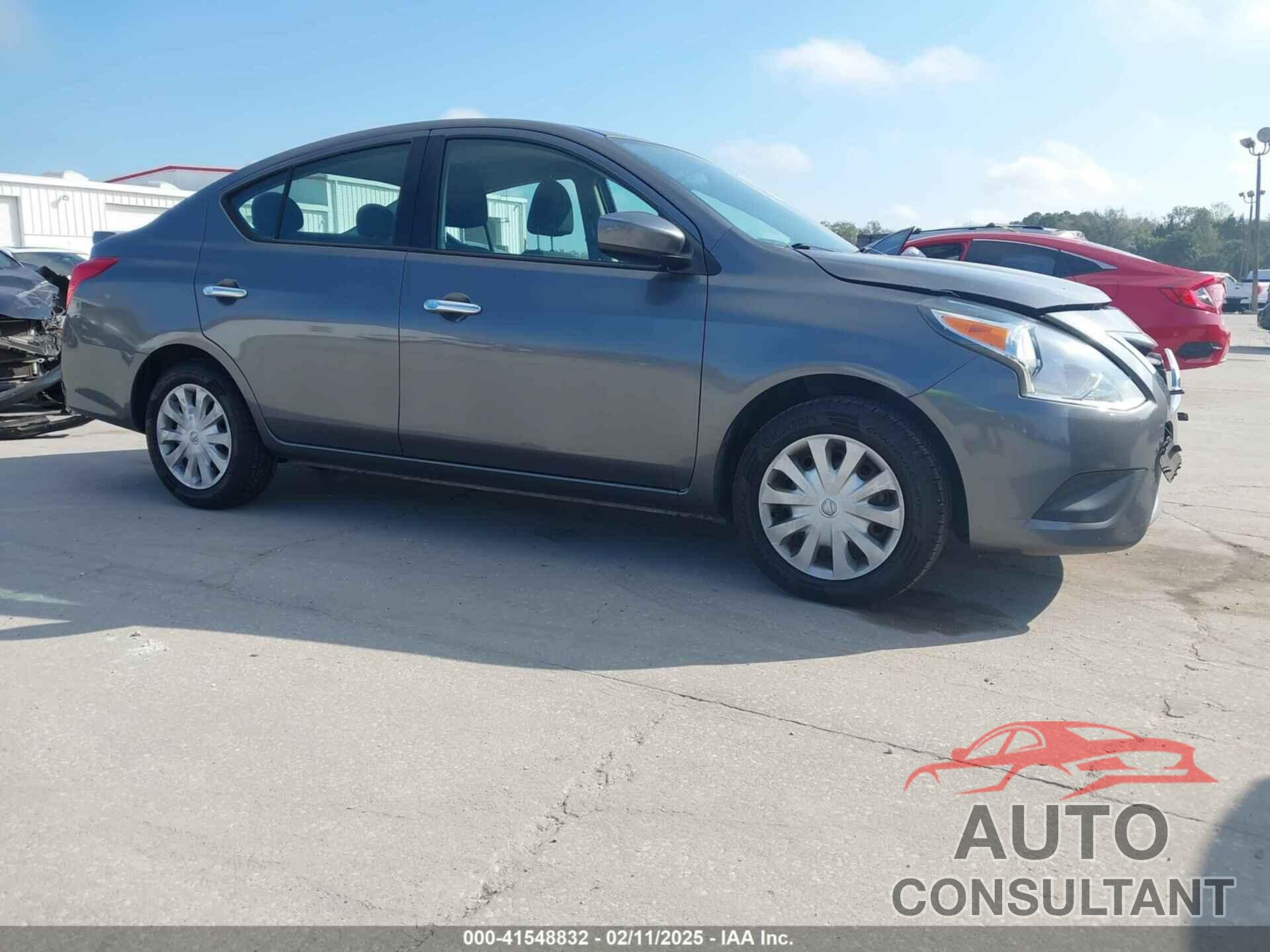 NISSAN VERSA 2018 - 3N1CN7APXJL814473