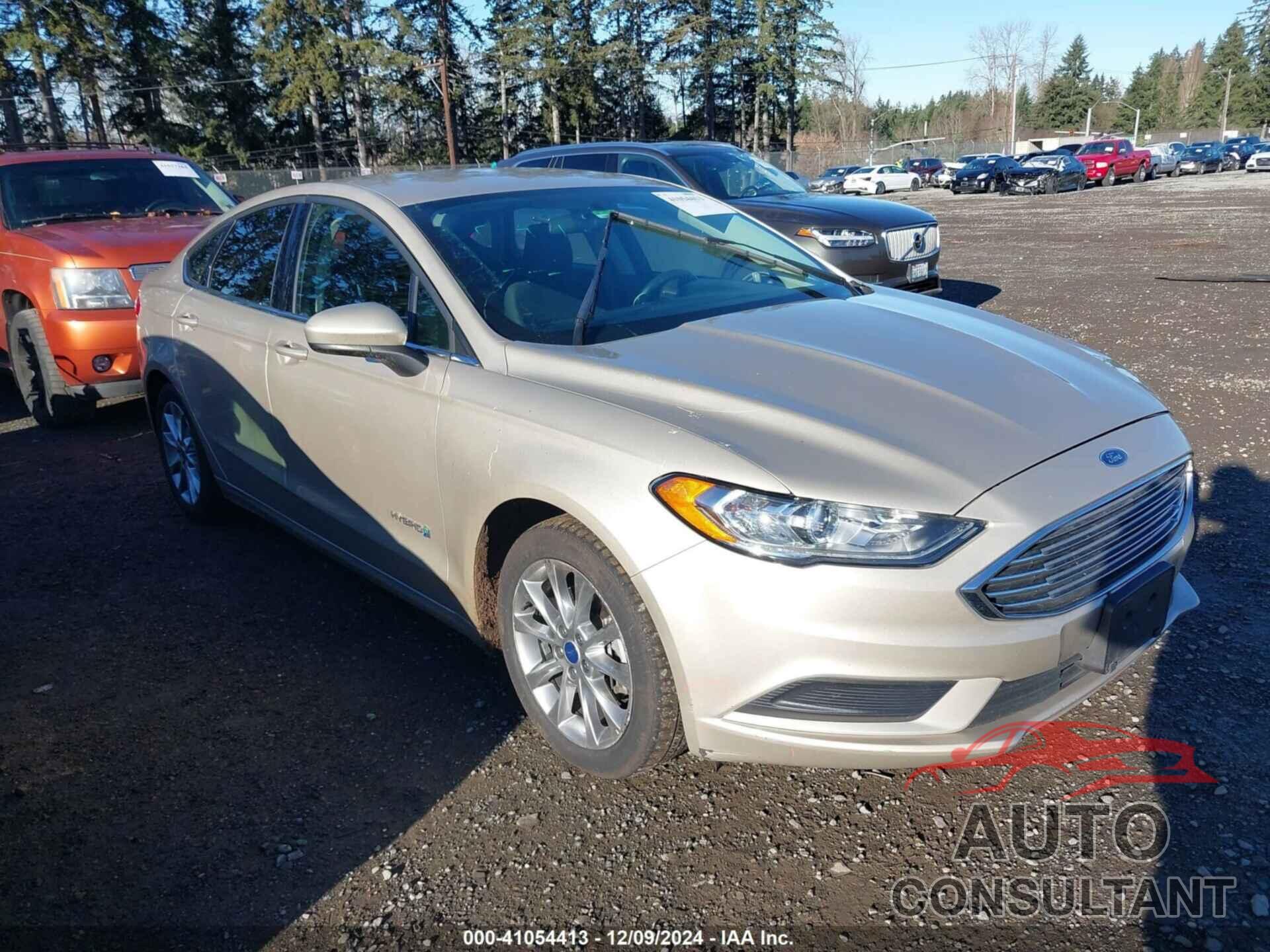 FORD FUSION HYBRID 2017 - 3FA6P0LU2HR323634