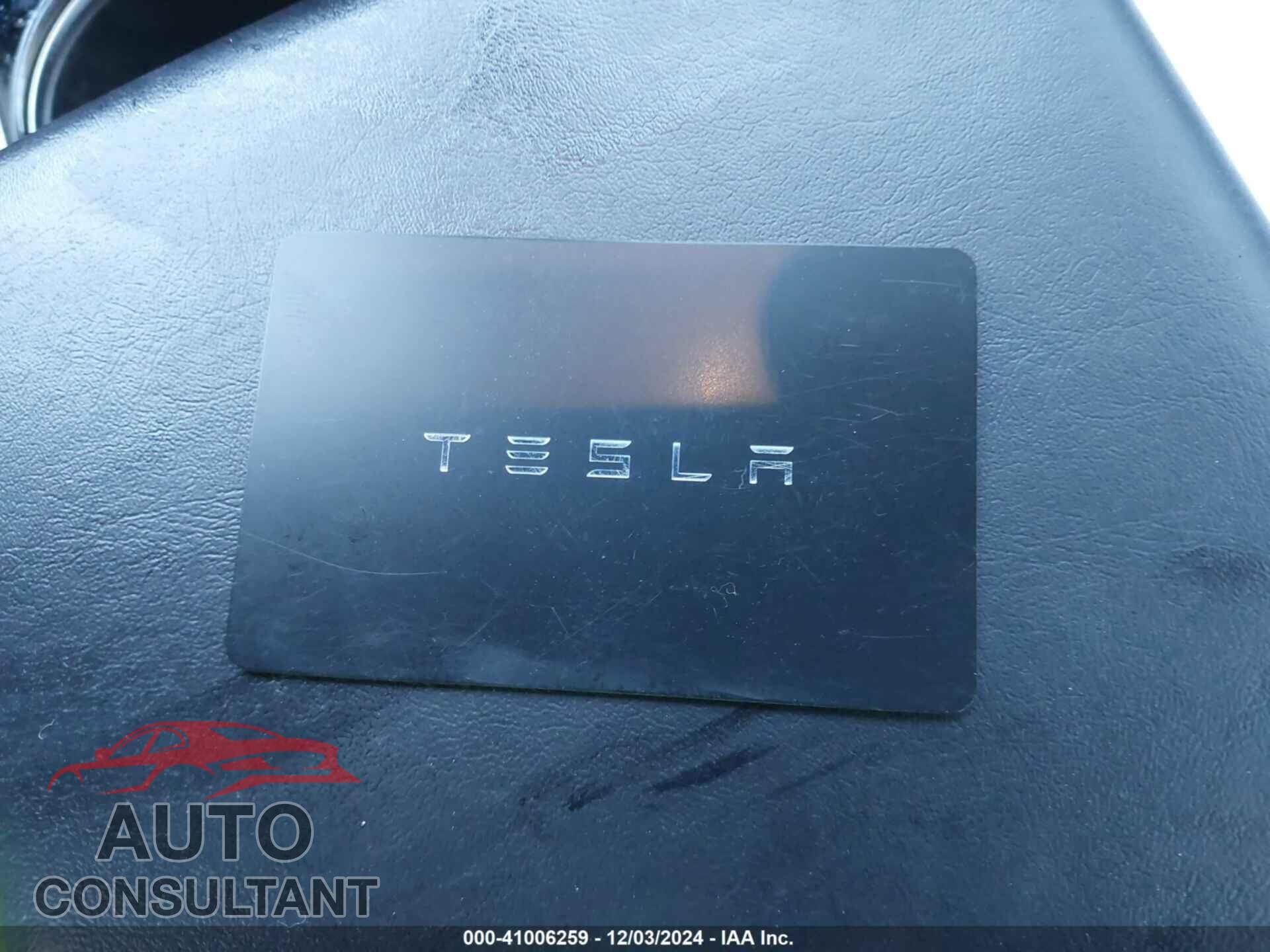 TESLA MODEL 3 2019 - 5YJ3E1EA7KF312441