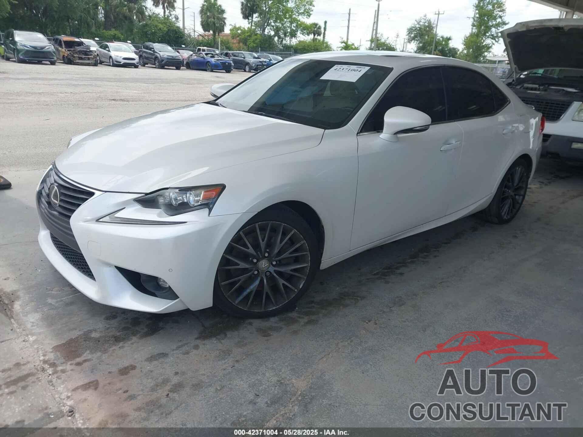 LEXUS IS 200T 2016 - JTHBA1D20G5002916