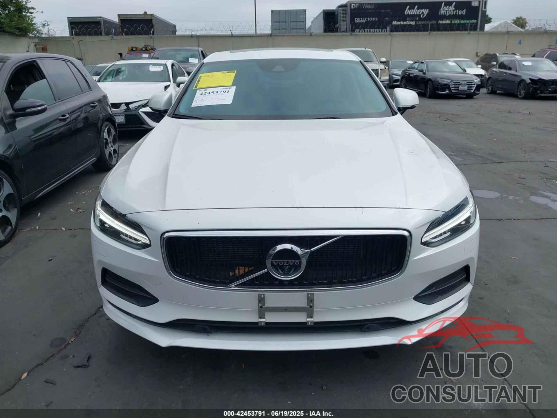 VOLVO S90 2017 - YV1102AK1H1017857