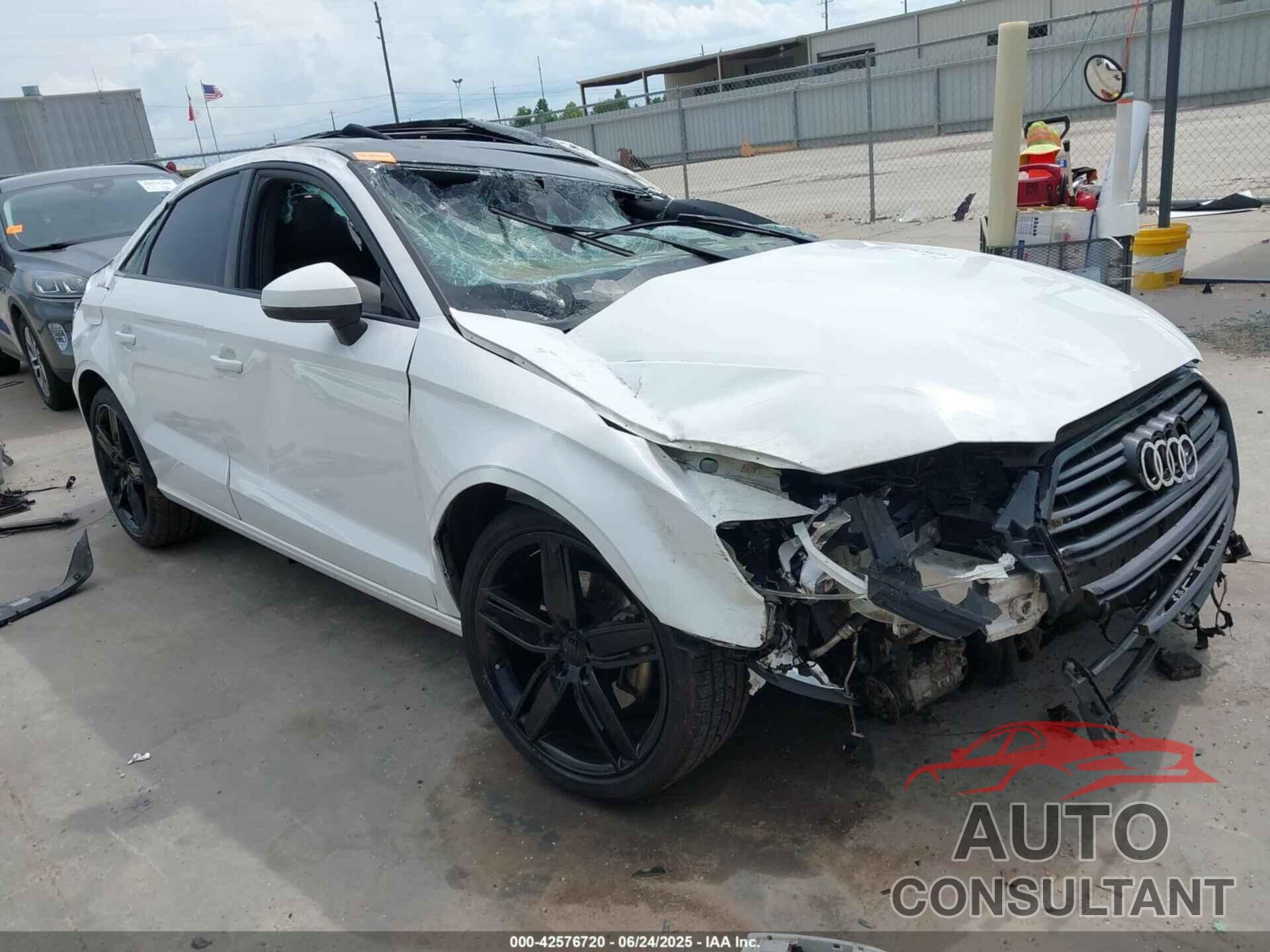 AUDI A3 2020 - WAUCUGFF5LA071972