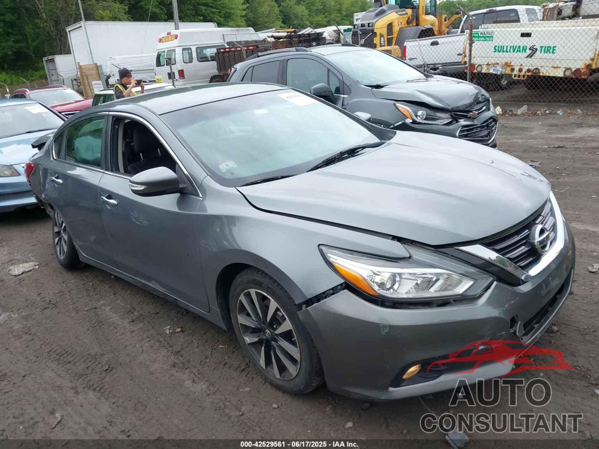 NISSAN ALTIMA 2018 - 1N4AL3AP8JC131031