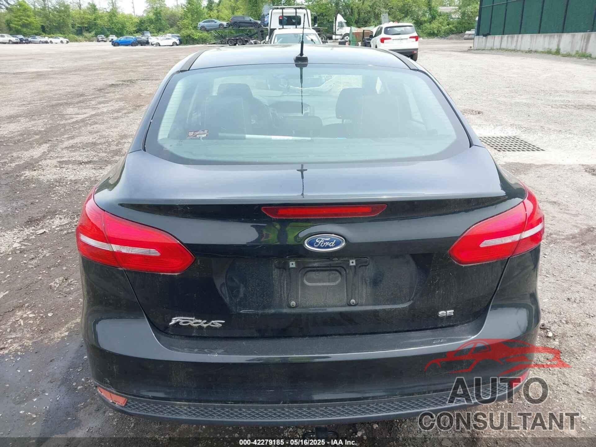 FORD FOCUS 2018 - 1FADP3F29JL231220
