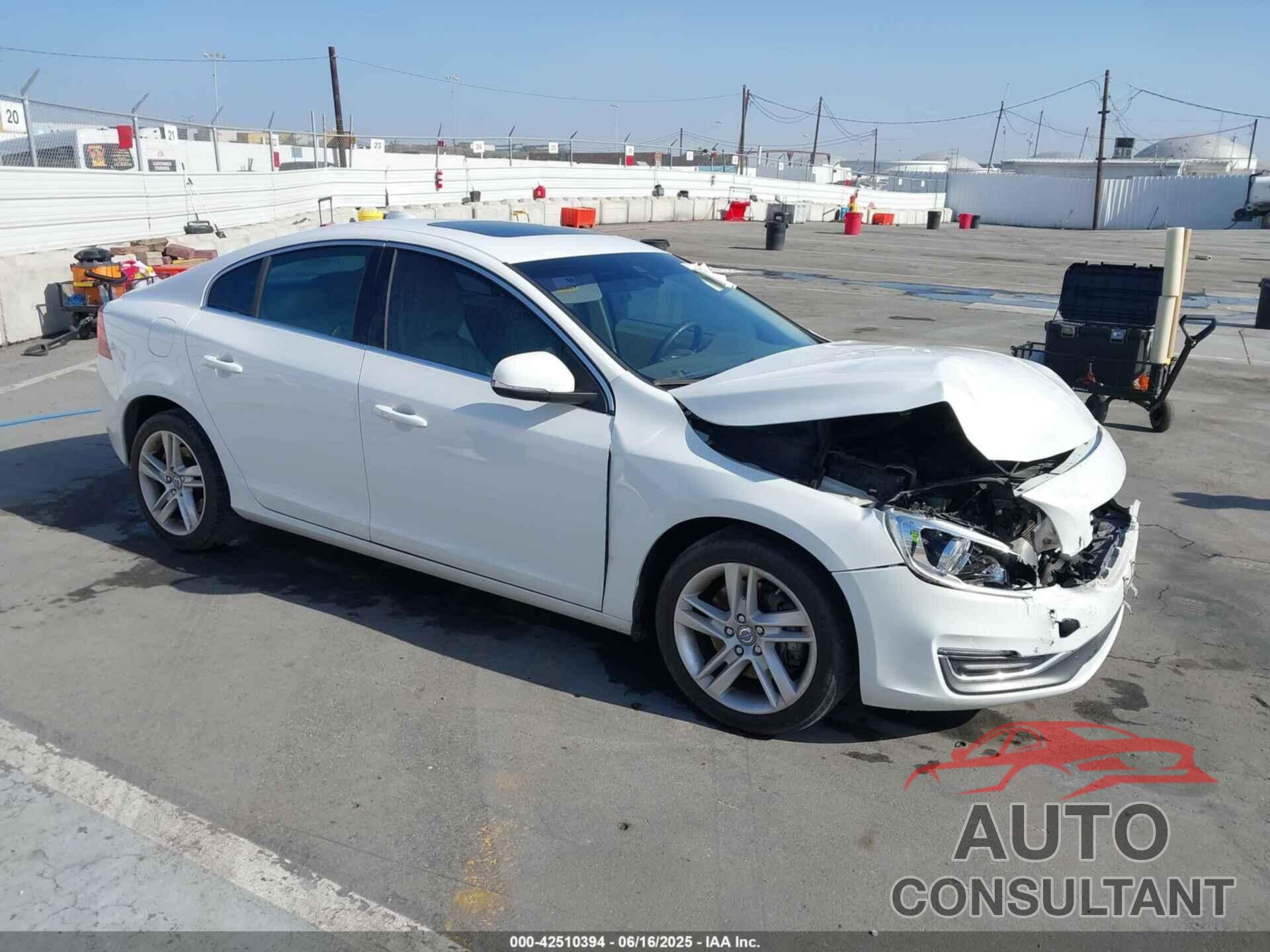 VOLVO S60 2014 - YV1612FS3E1287468