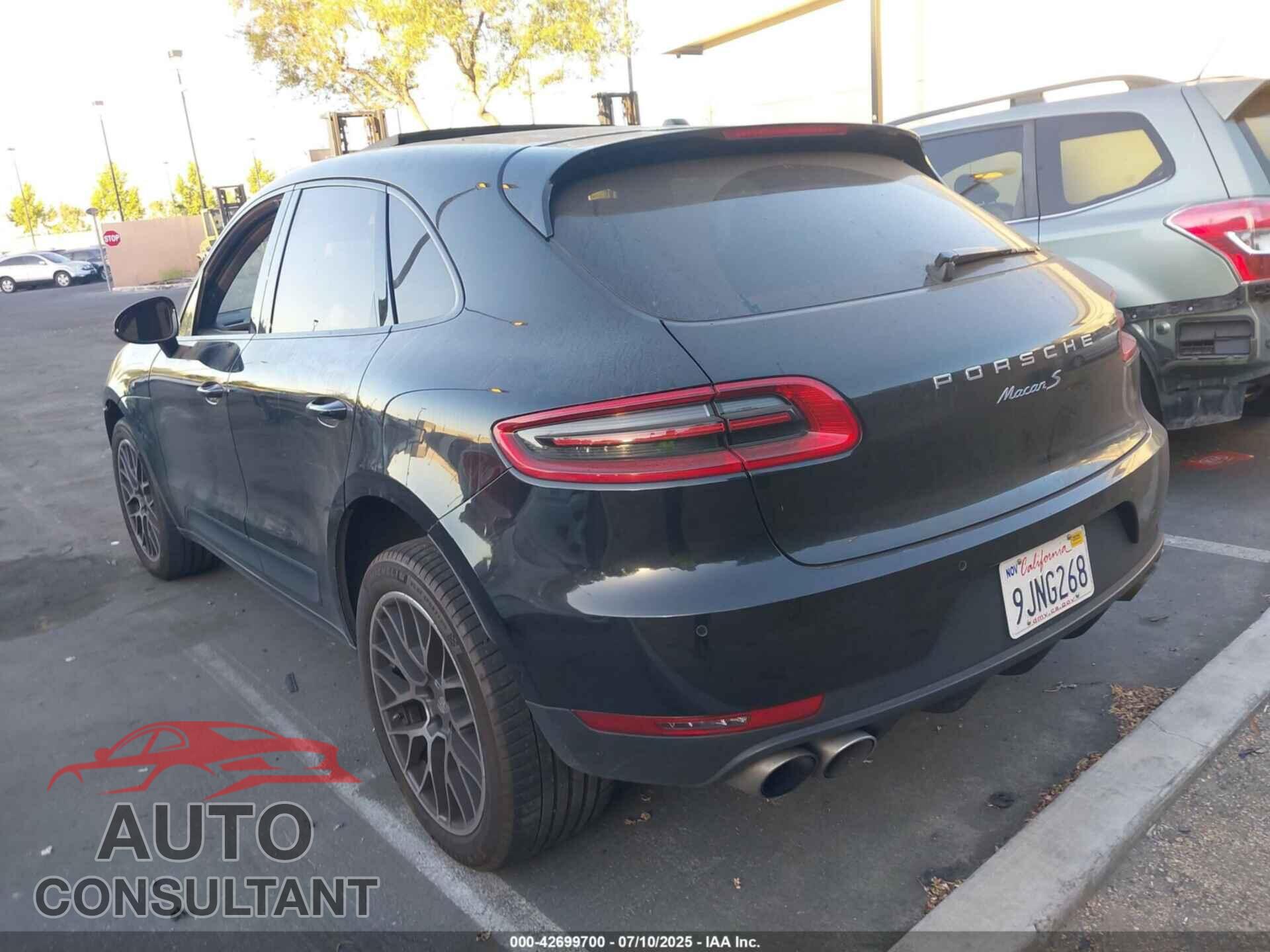 PORSCHE MACAN 2015 - WP1AB2A57FLB57731