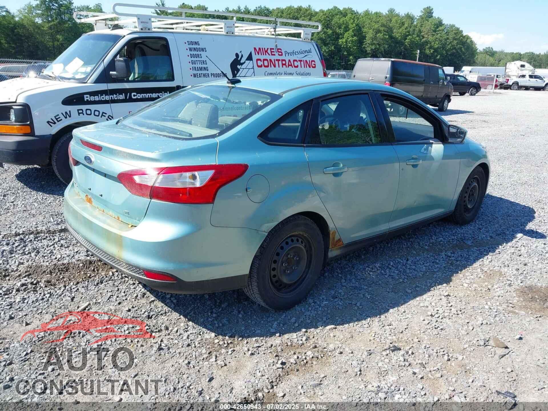 FORD FOCUS 2012 - 1FAHP3F25CL307066