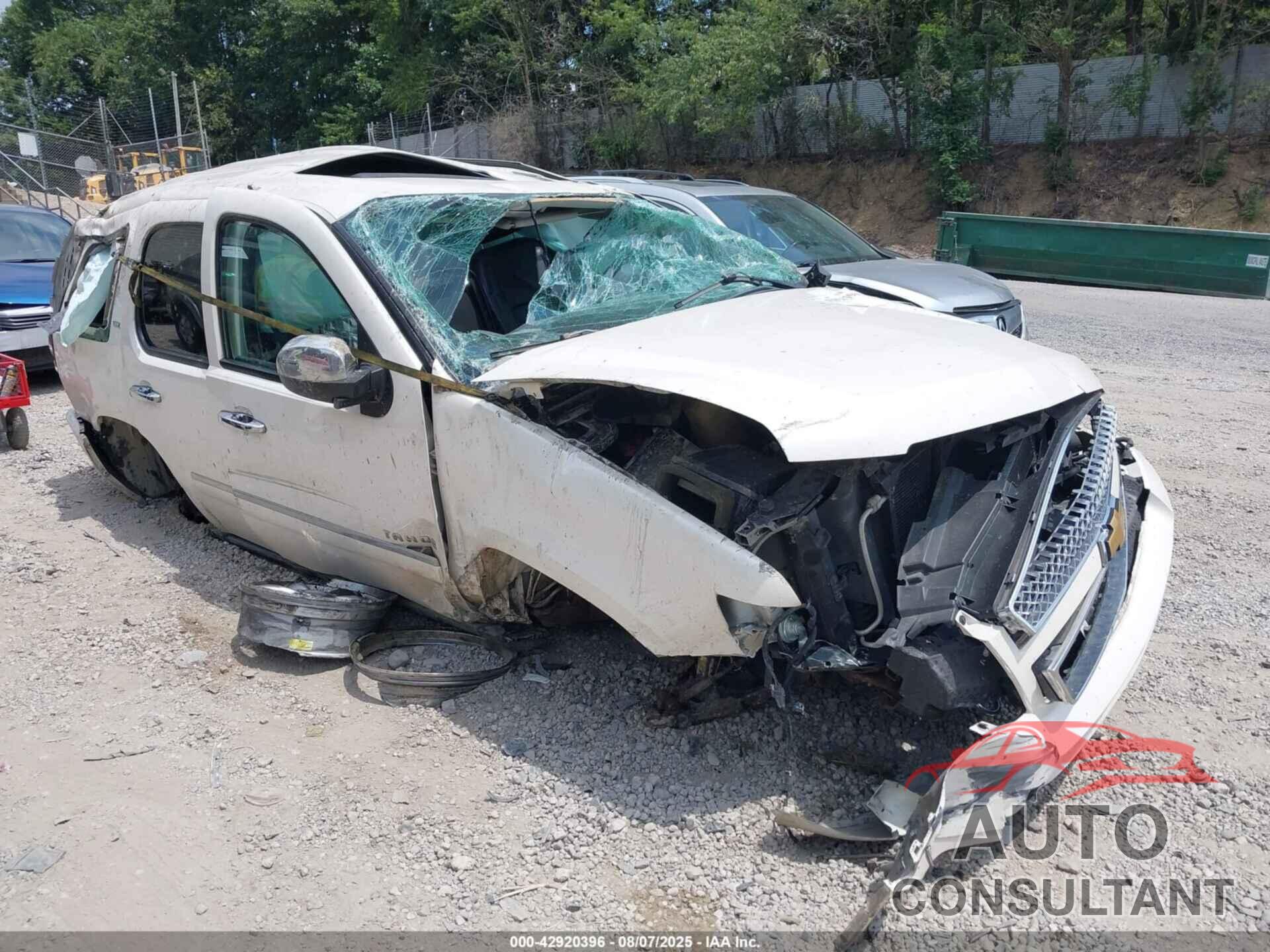 CHEVROLET TAHOE 2014 - 1GNSKCE06ER140562