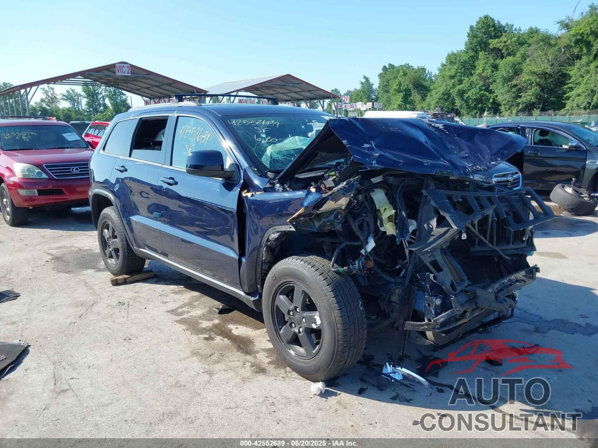 JEEP GRAND CHEROKEE 2012 - 1C4RJFAG1CC289024