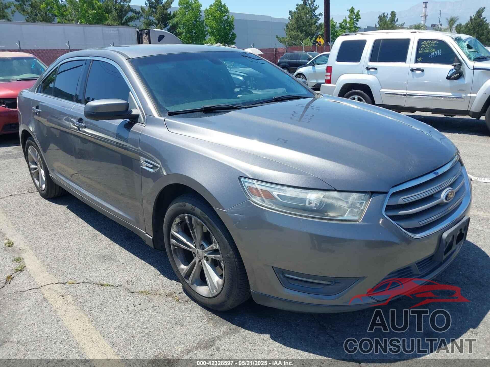 FORD TAURUS 2013 - 1FAHP2E88DG178170