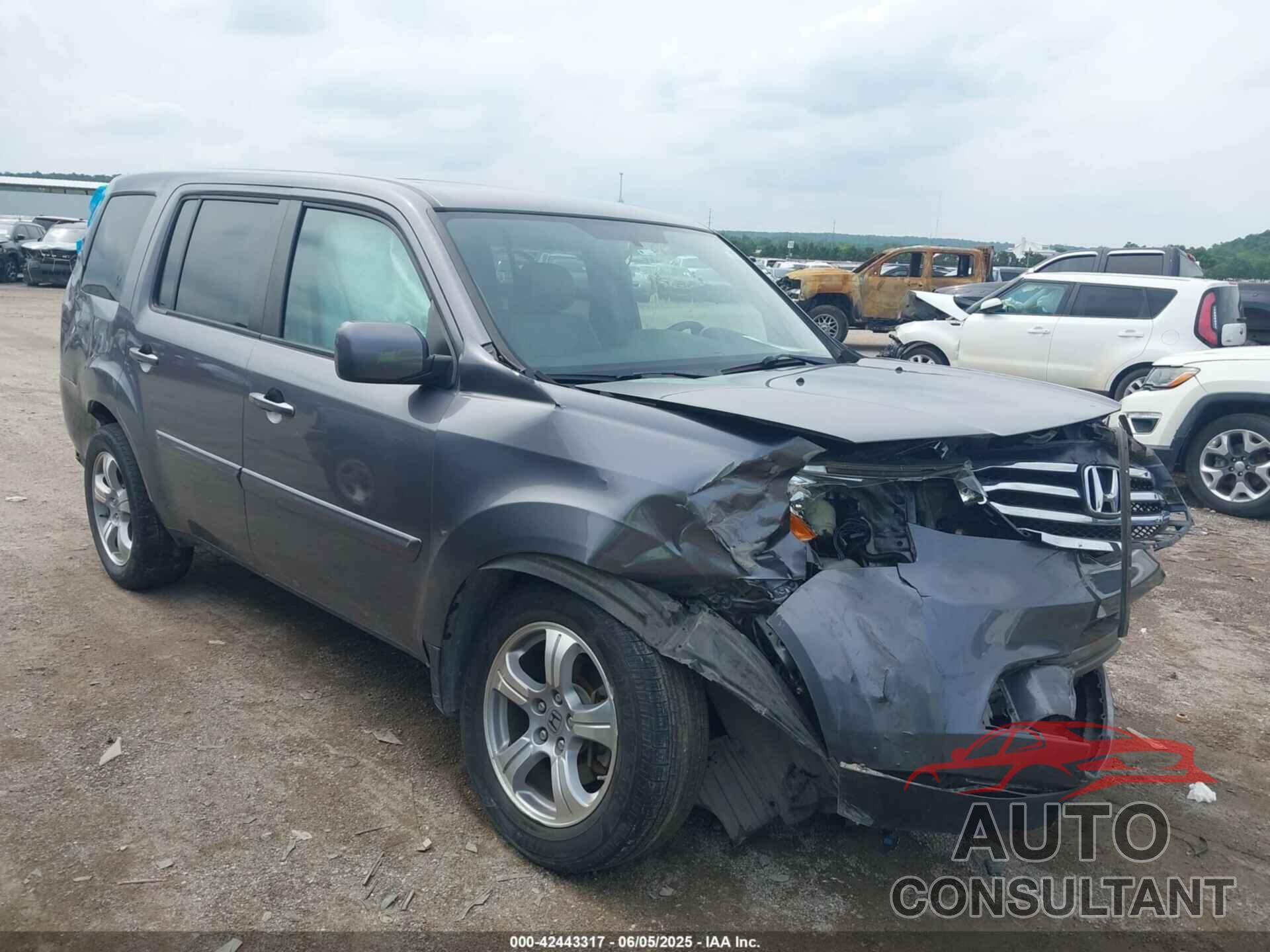 HONDA PILOT 2015 - 5FNYF4H54FB058681