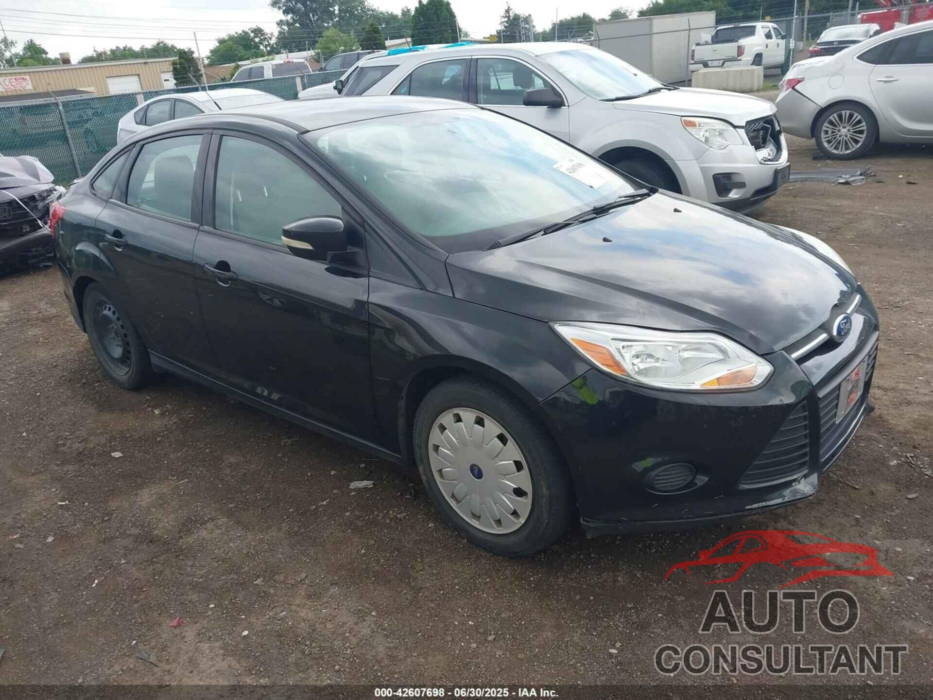 FORD FOCUS 2014 - 1FADP3F22EL356579