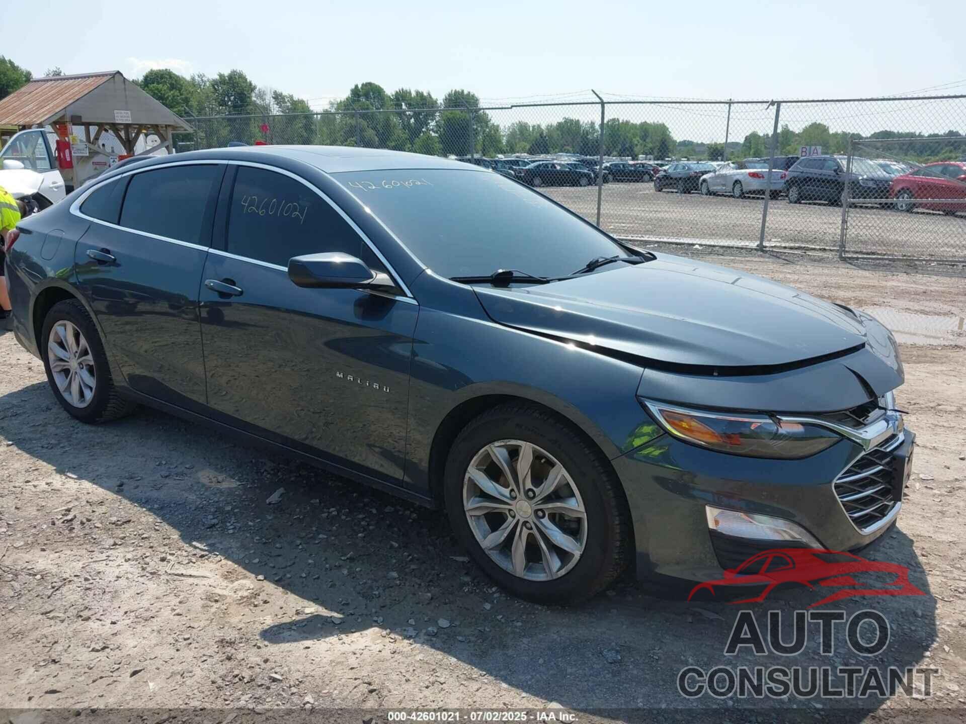 CHEVROLET MALIBU 2021 - 1G1ZD5ST4MF022644