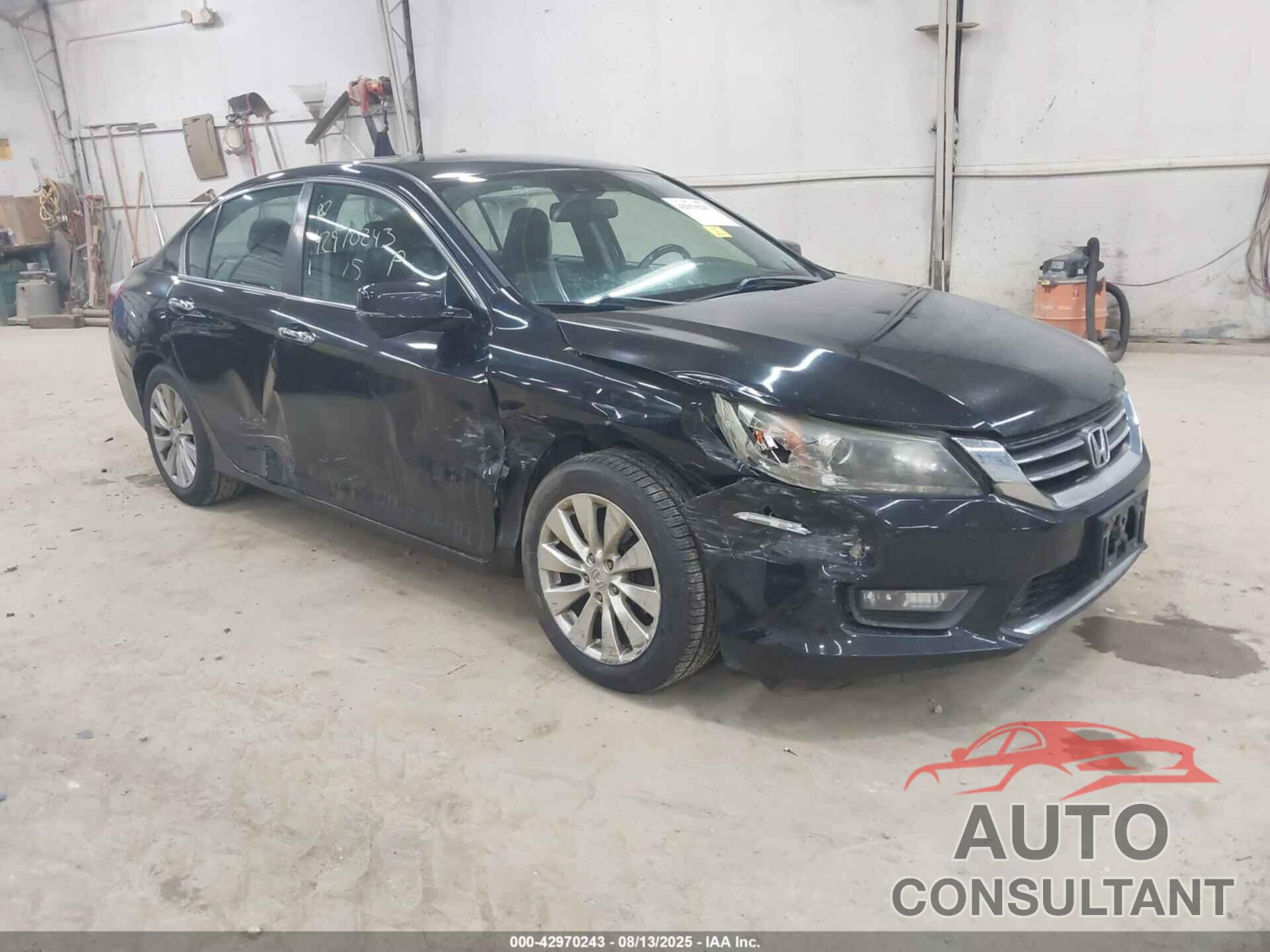 HONDA ACCORD 2015 - 1HGCR2F82FA056330