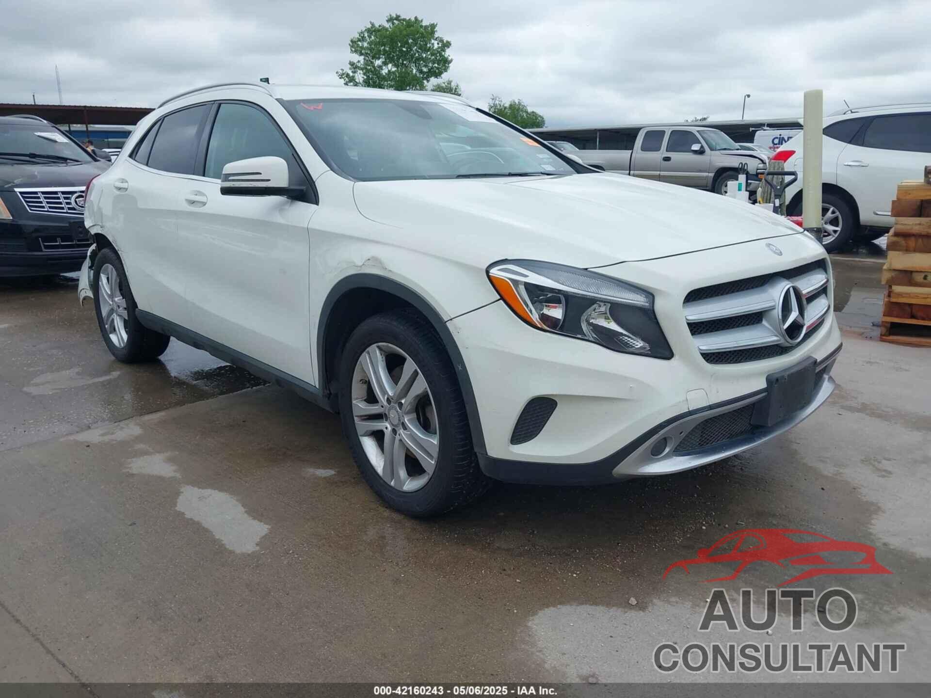 MERCEDES-BENZ GLA 250 2017 - WDCTG4EBXHJ324468