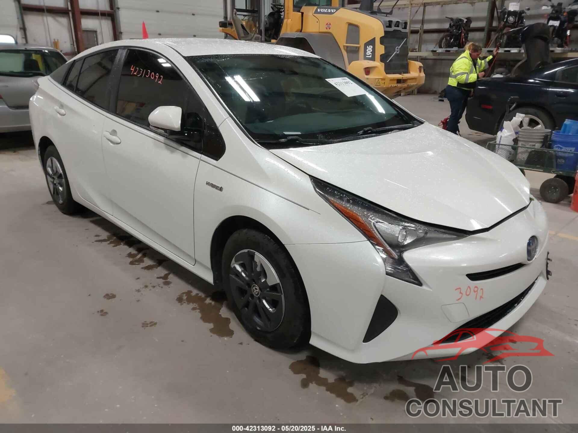 TOYOTA PRIUS 2018 - JTDKARFU5J3055225