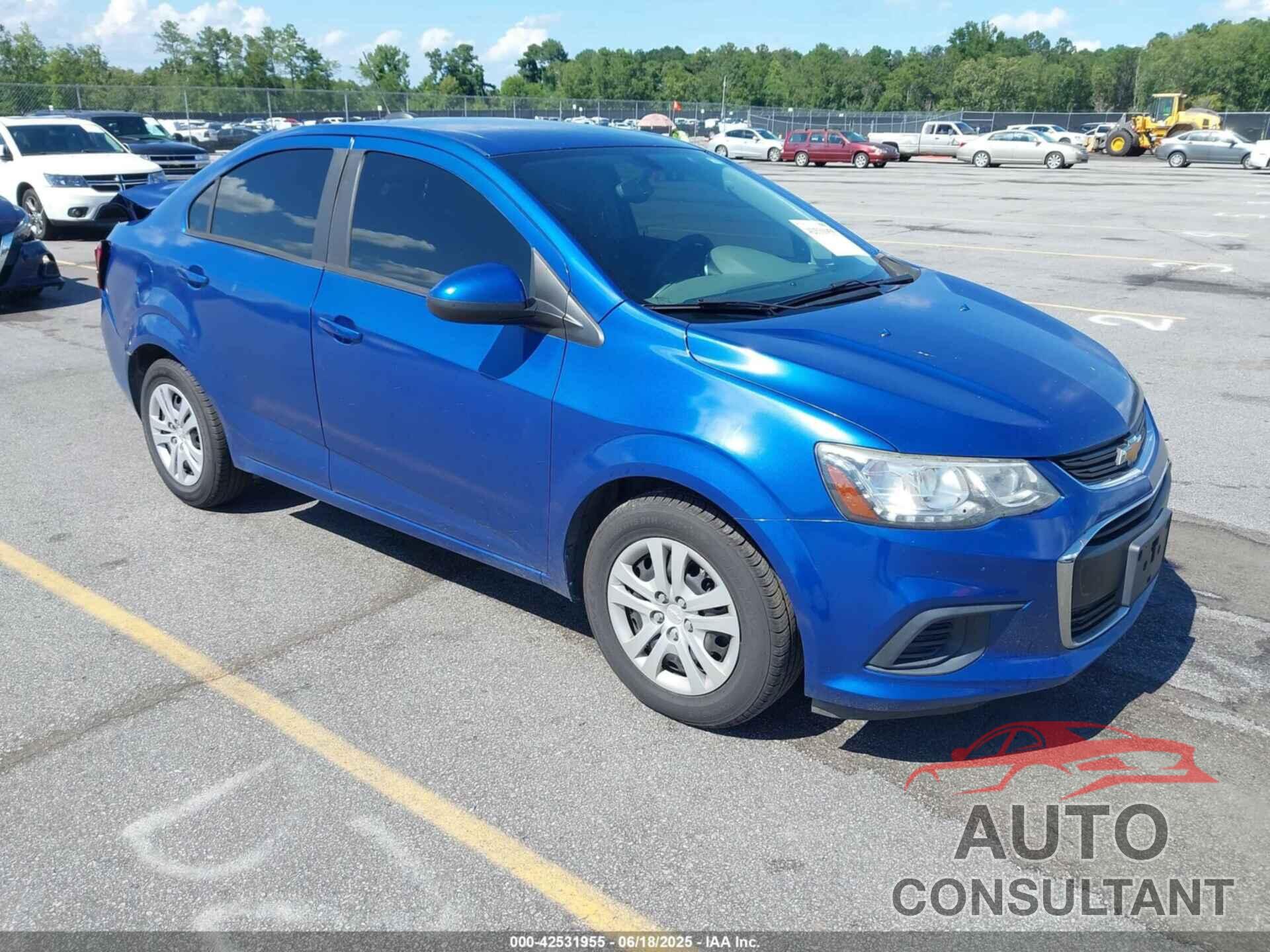 CHEVROLET SONIC 2017 - 1G1JB5SH4H4171782