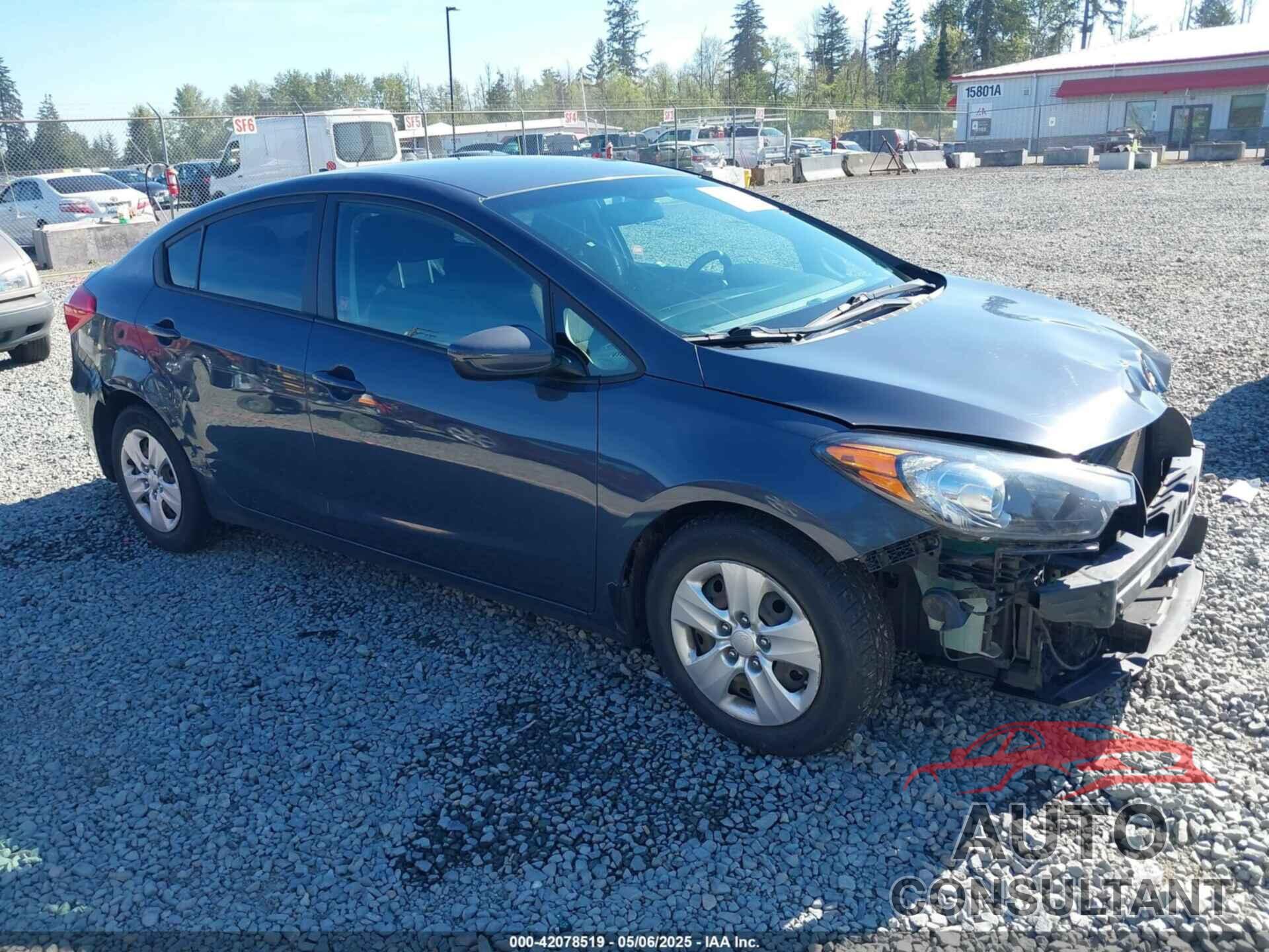 KIA FORTE 2016 - KNAFK4A6XG5574307