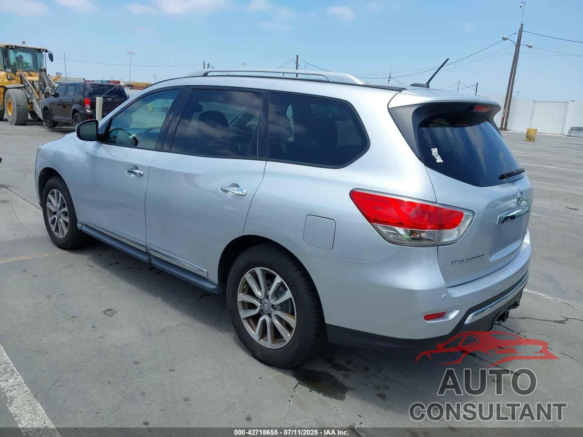 NISSAN PATHFINDER 2013 - 5N1AR2MM9DC614001