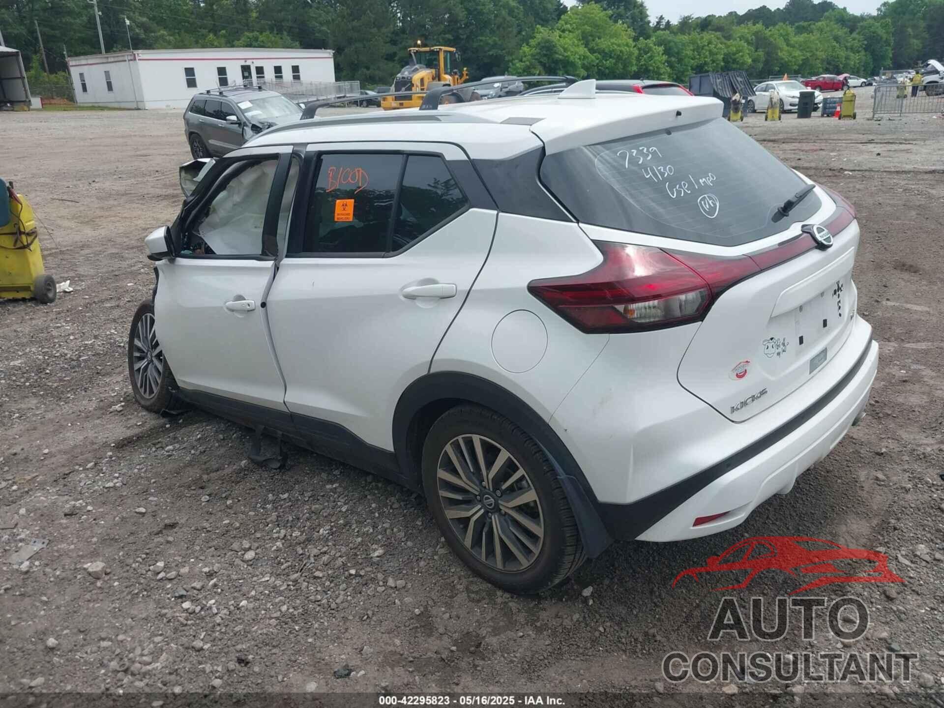 NISSAN KICKS 2021 - 3N1CP5CV4ML557339