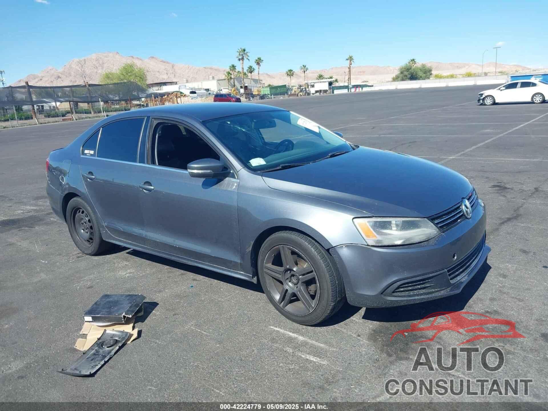 VOLKSWAGEN JETTA 2013 - 3VWDP7AJ0DM253879