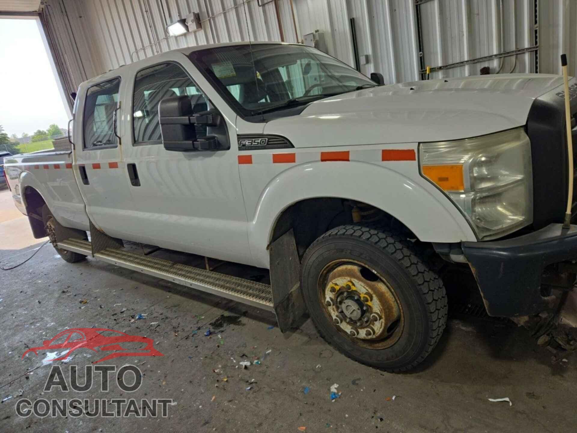 FORD F-350 2011 - 1FT8W3B65BEB77458