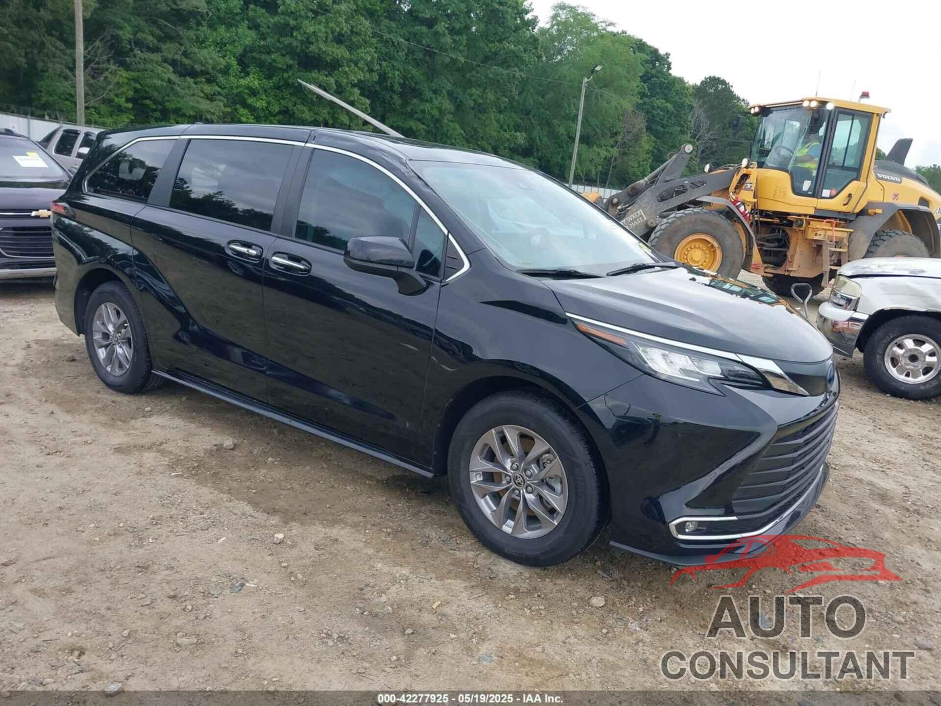 TOYOTA SIENNA 2022 - 5TDYRKEC3NS126025