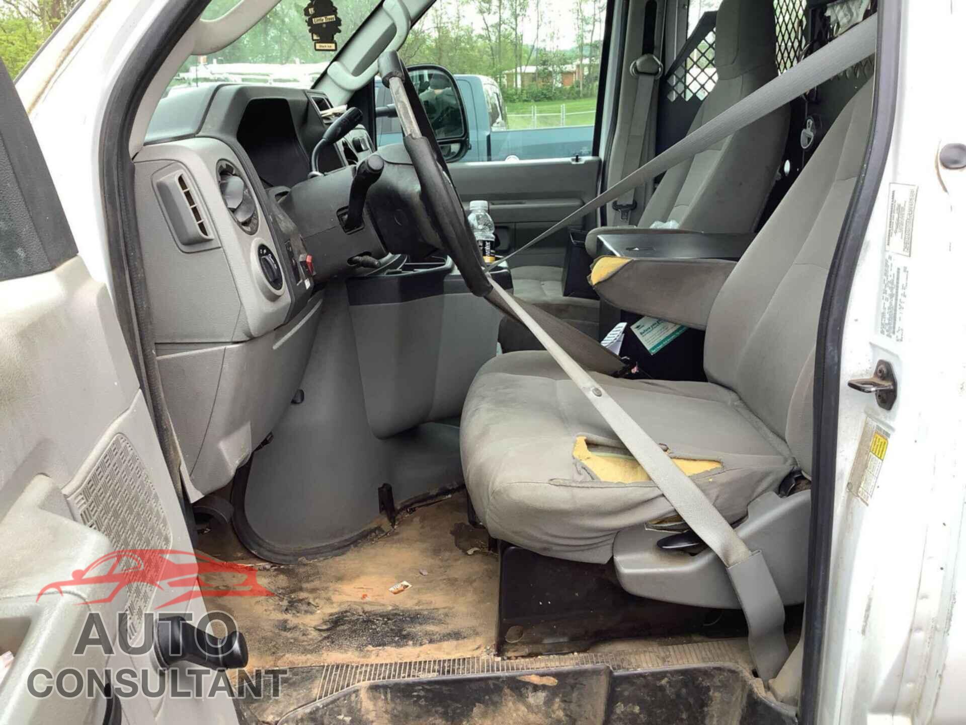 FORD E-150 2014 - 1FTNE1EW2EDB07450
