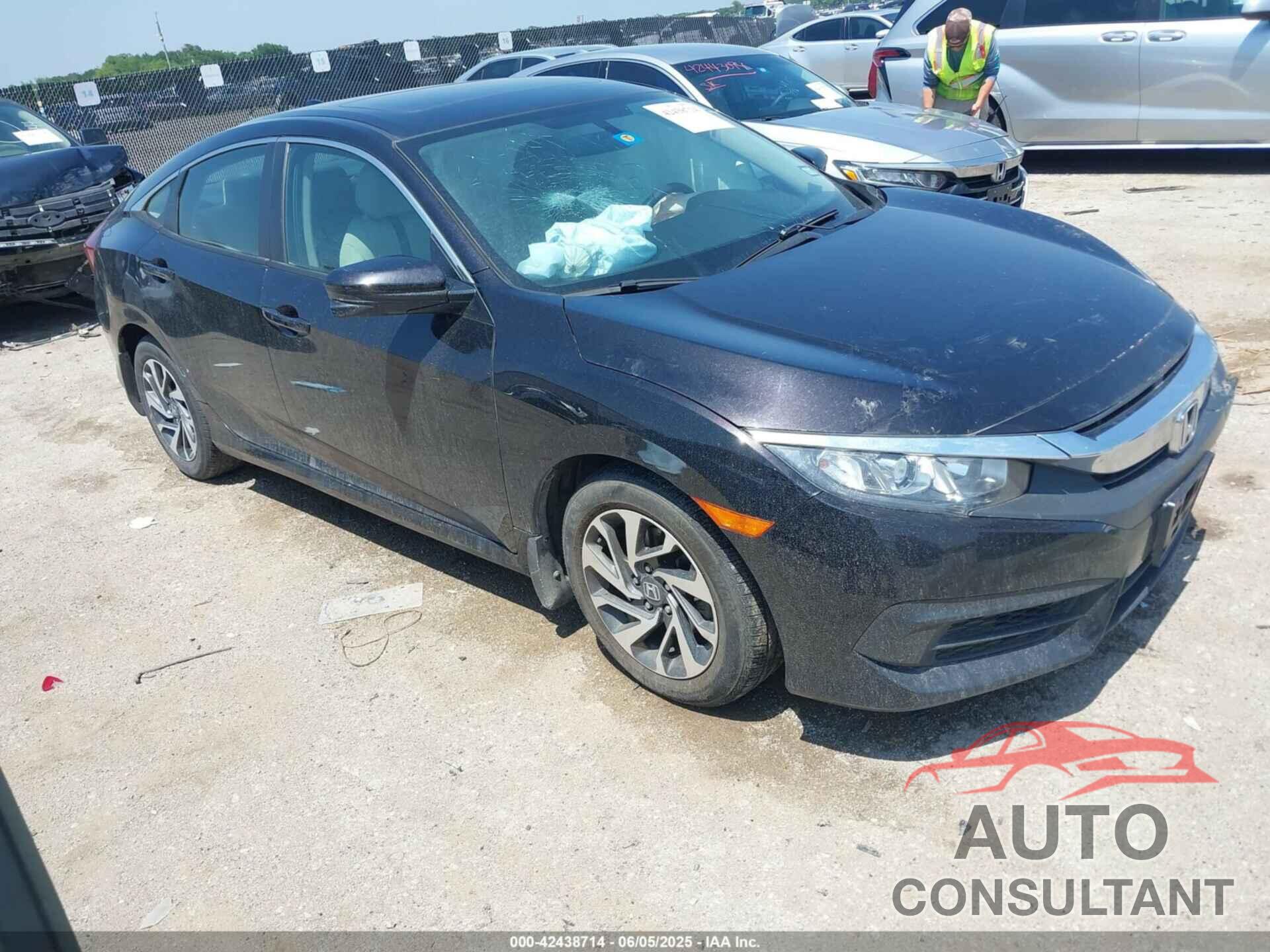 HONDA CIVIC 2017 - 19XFC2F71HE058946