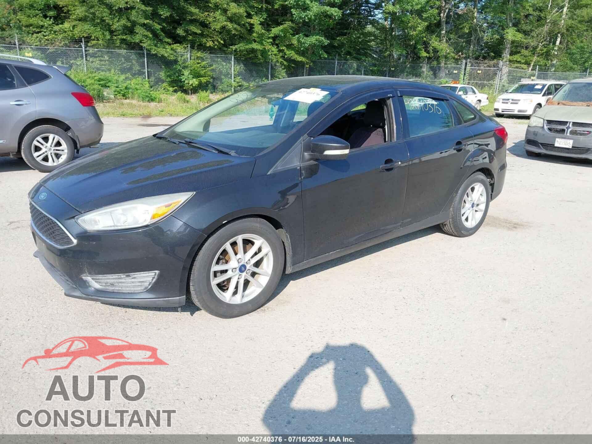 FORD FOCUS 2015 - 1FADP3F25FL205219