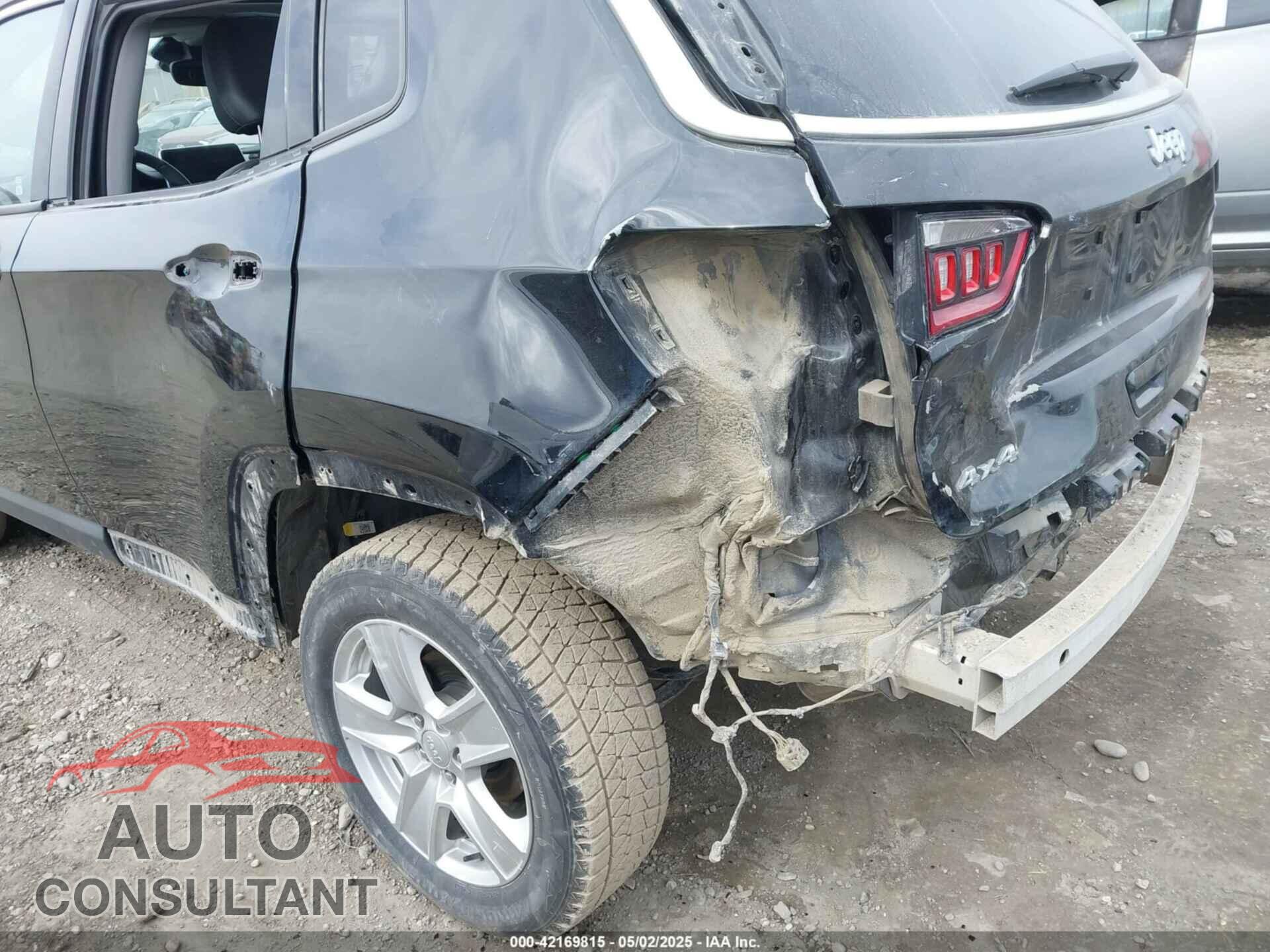 JEEP COMPASS 2022 - 3C4NJDBB5NT103207