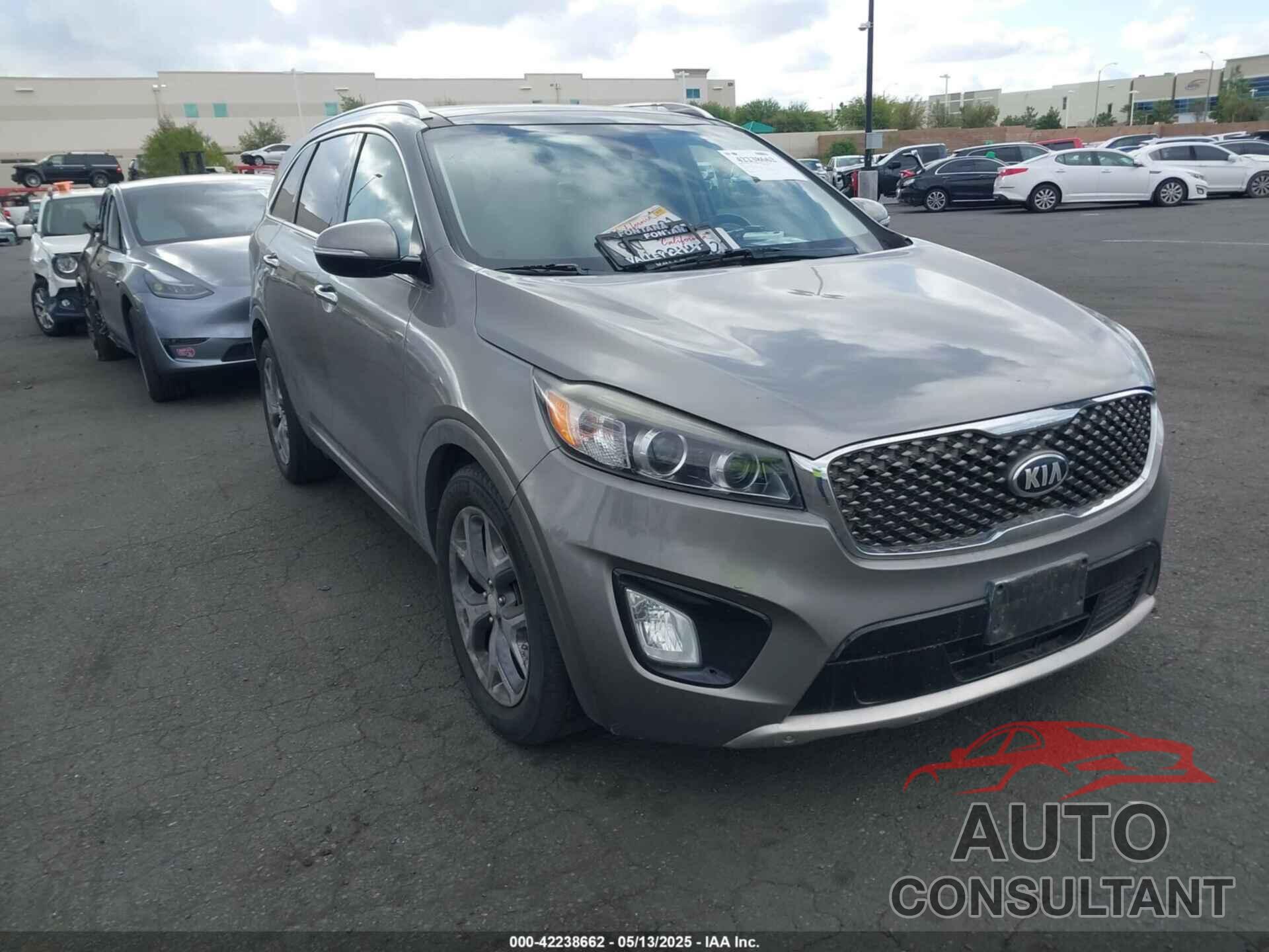 KIA SORENTO 2018 - 5XYPK4A53JG398410