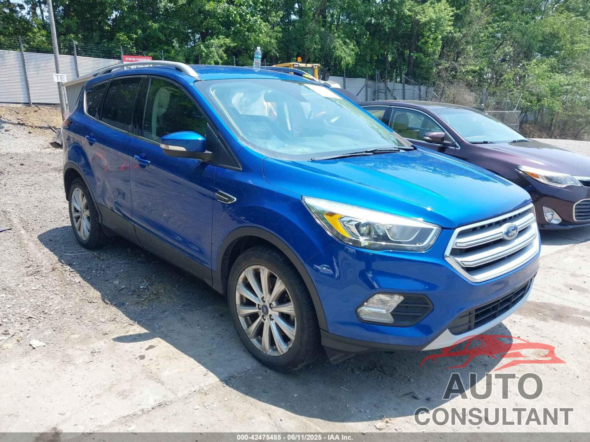 FORD ESCAPE 2017 - 1FMCU9JDXHUC13478