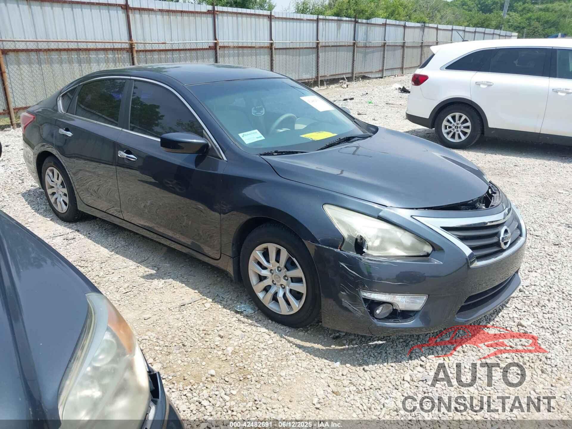 NISSAN ALTIMA 2013 - 1N4AL3AP1DC210125