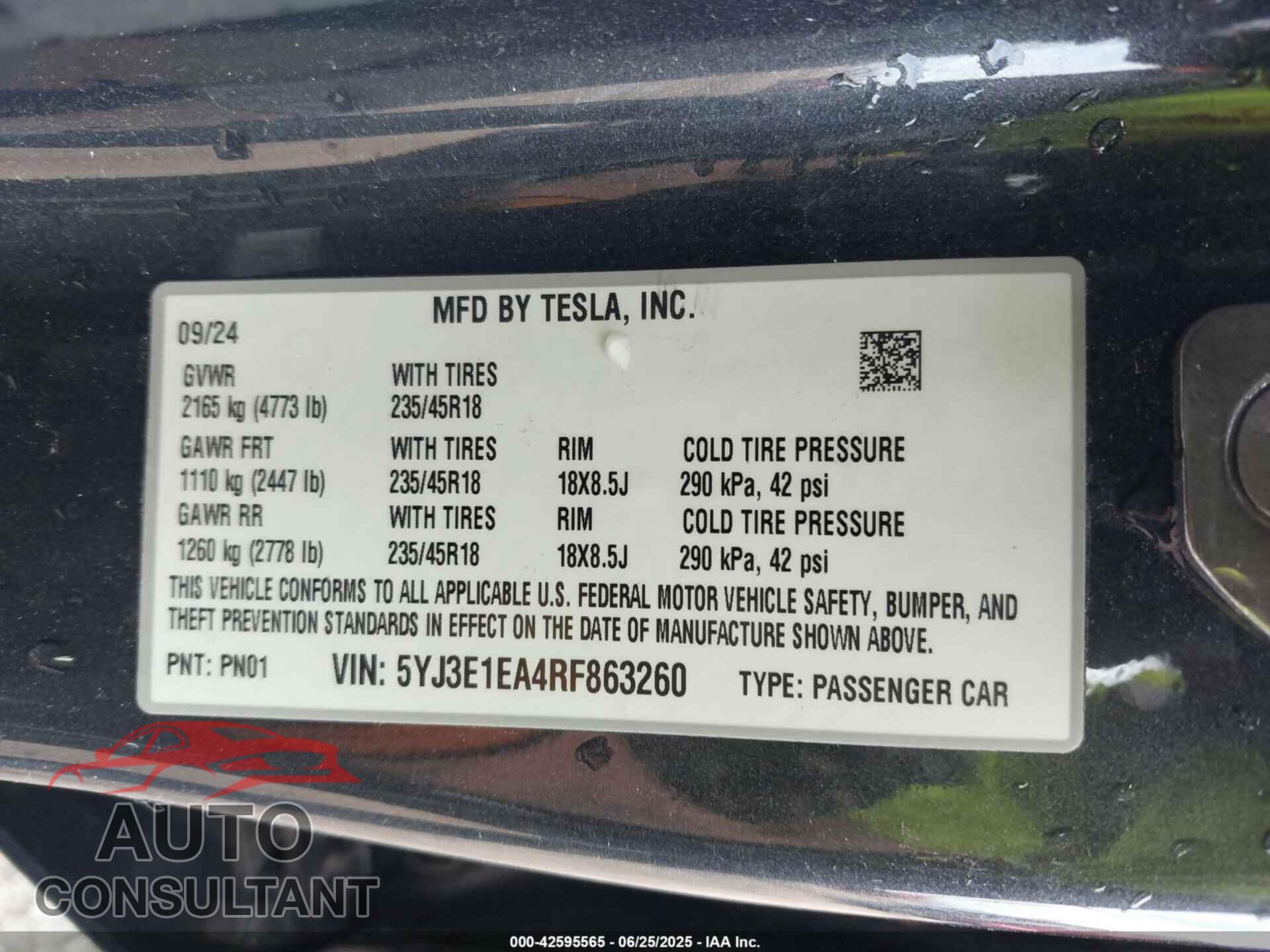 TESLA MODEL 3 2024 - 5YJ3E1EA4RF863260